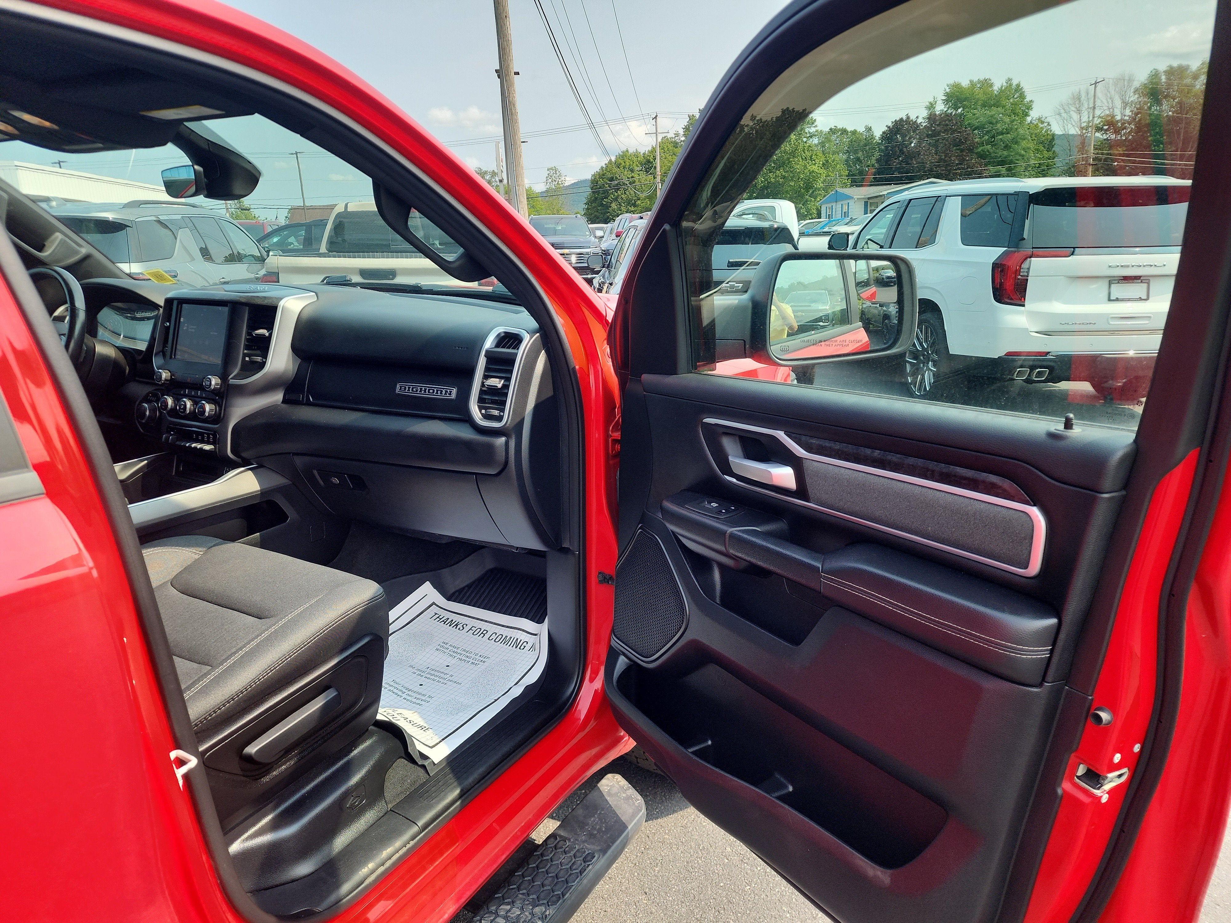 2022 RAM 1500 Big Horn Quad Cab 4x4 6'4" Box