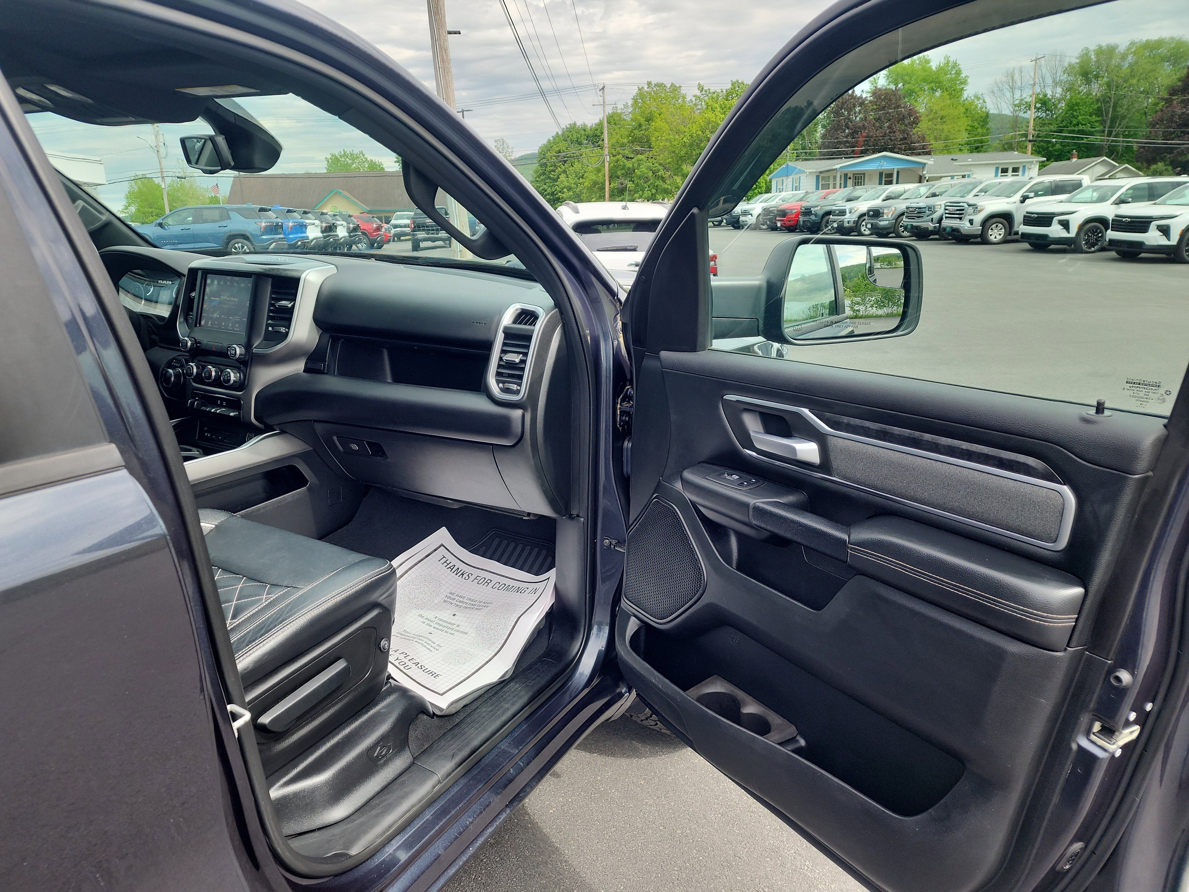 2019 RAM 1500 Big Horn/Lone Star Crew Cab 4x4 5'7" Box