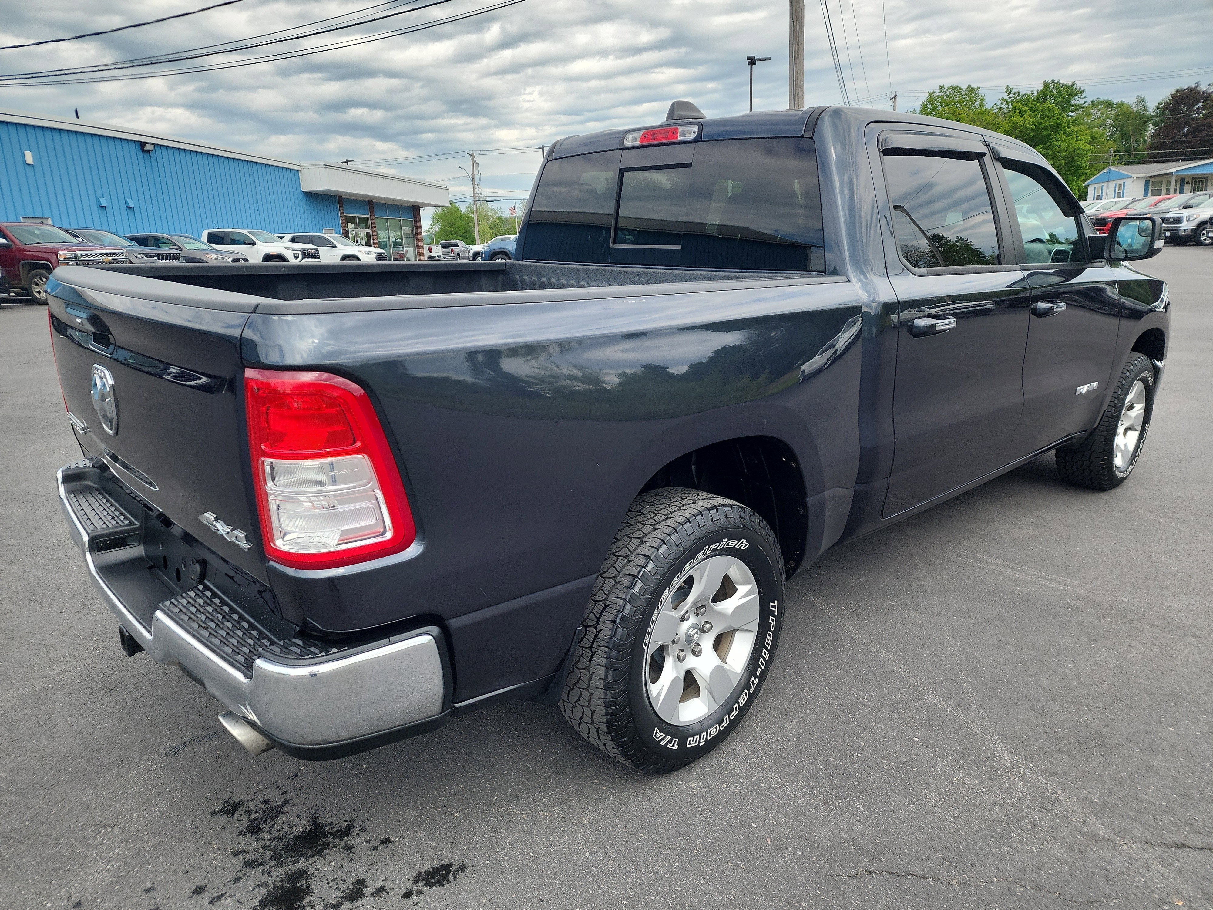 2019 RAM 1500 Big Horn/Lone Star Crew Cab 4x4 5'7" Box