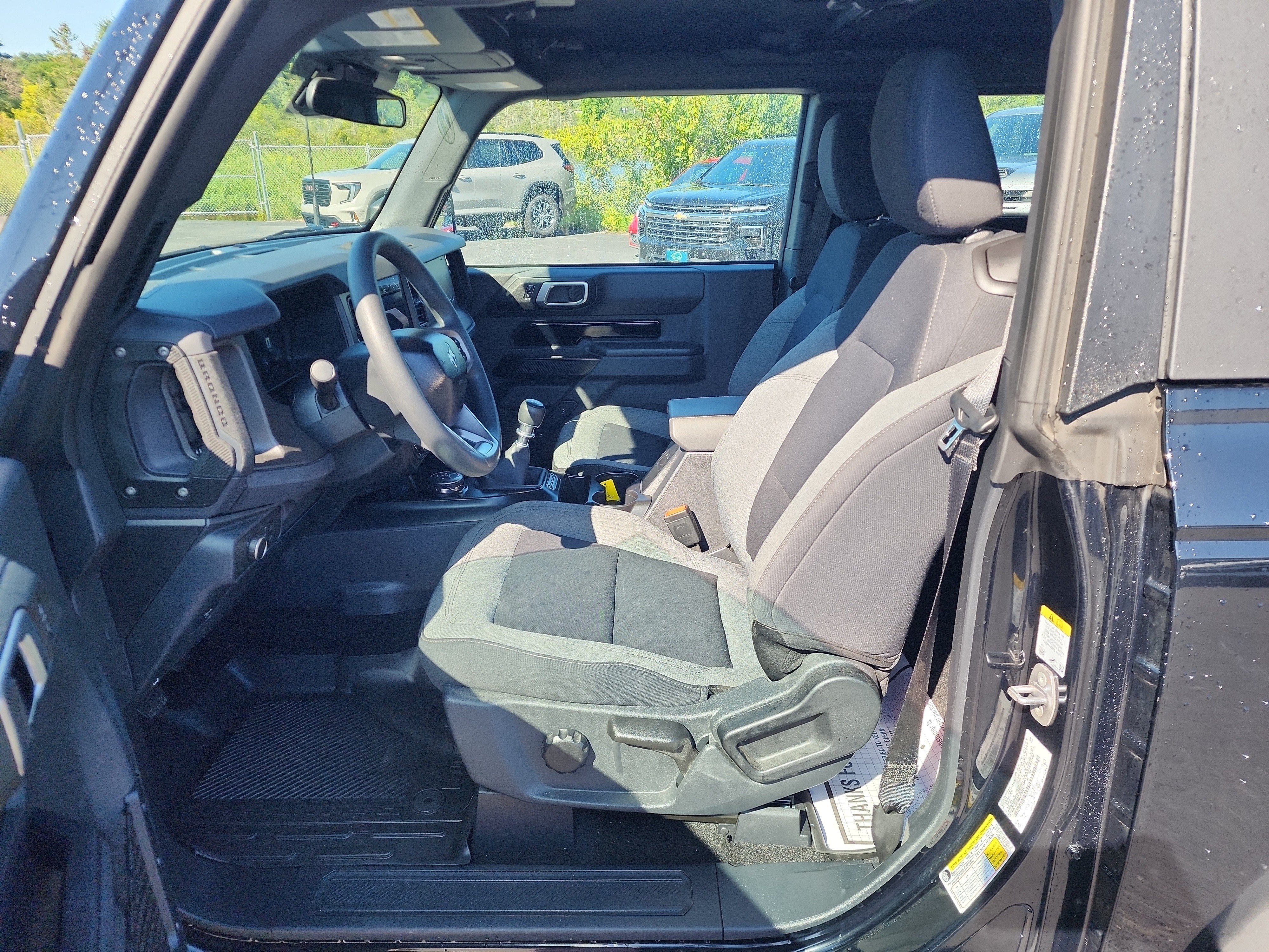 2025 Ford Bronco Base