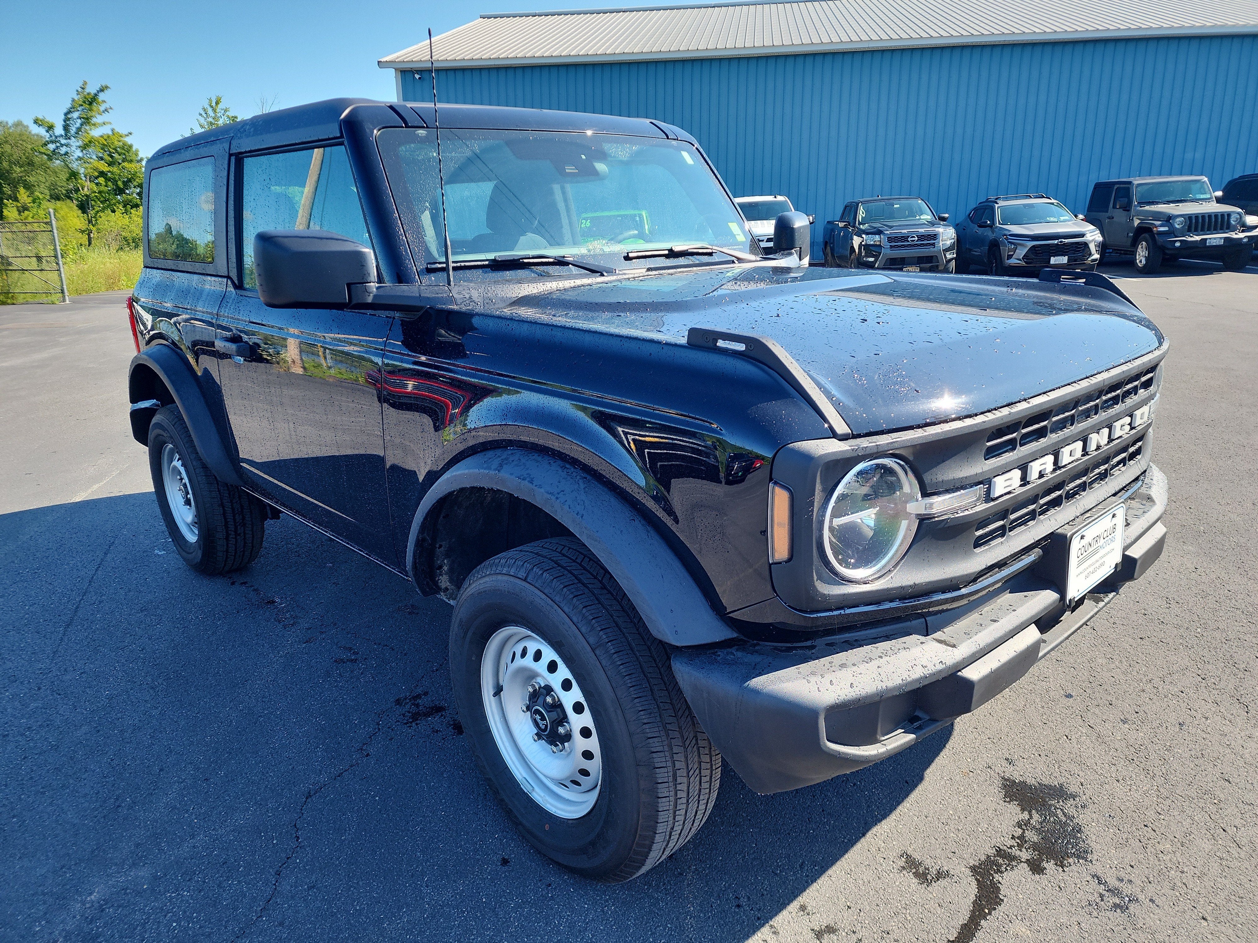 2025 Ford Bronco Base