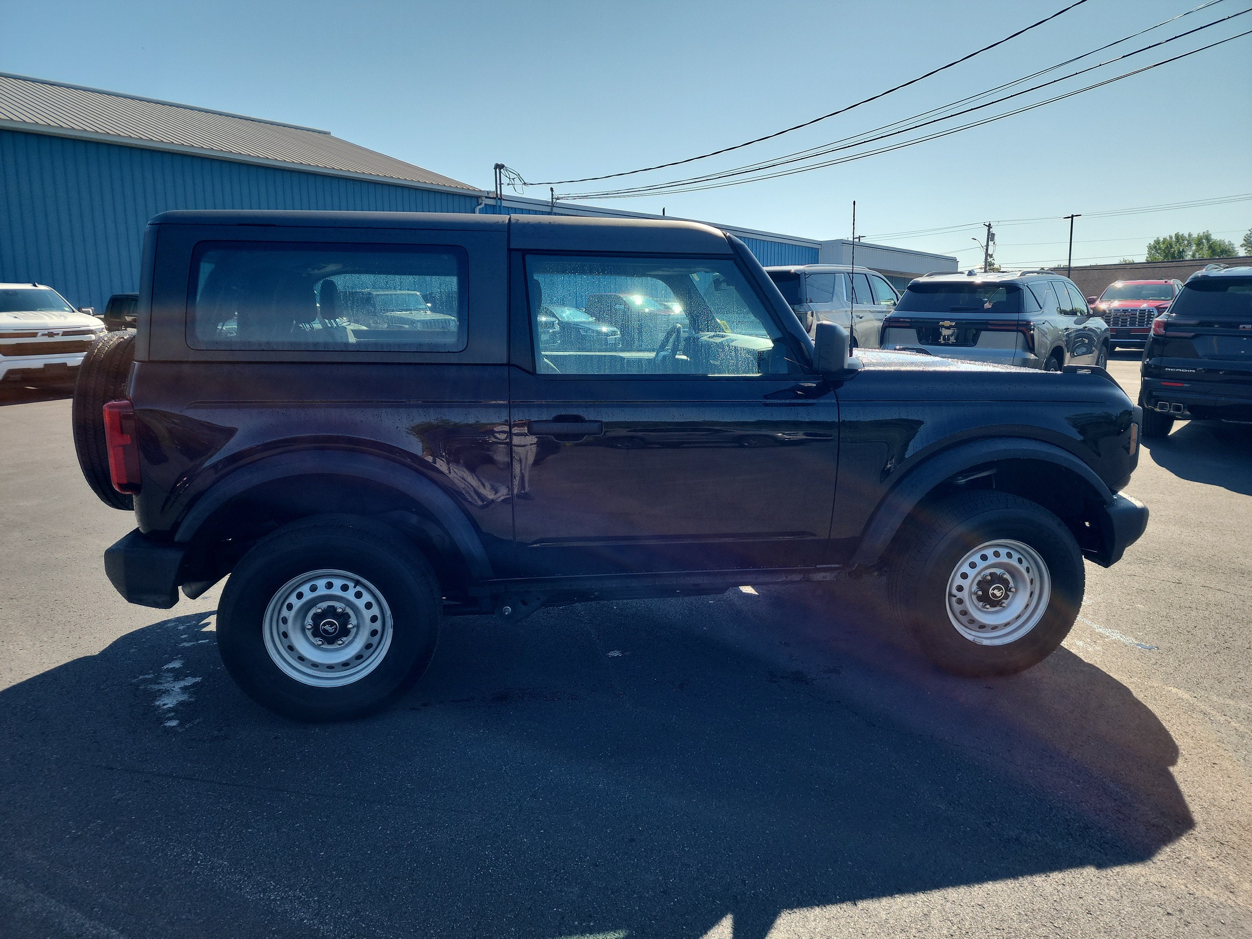 2025 Ford Bronco Base