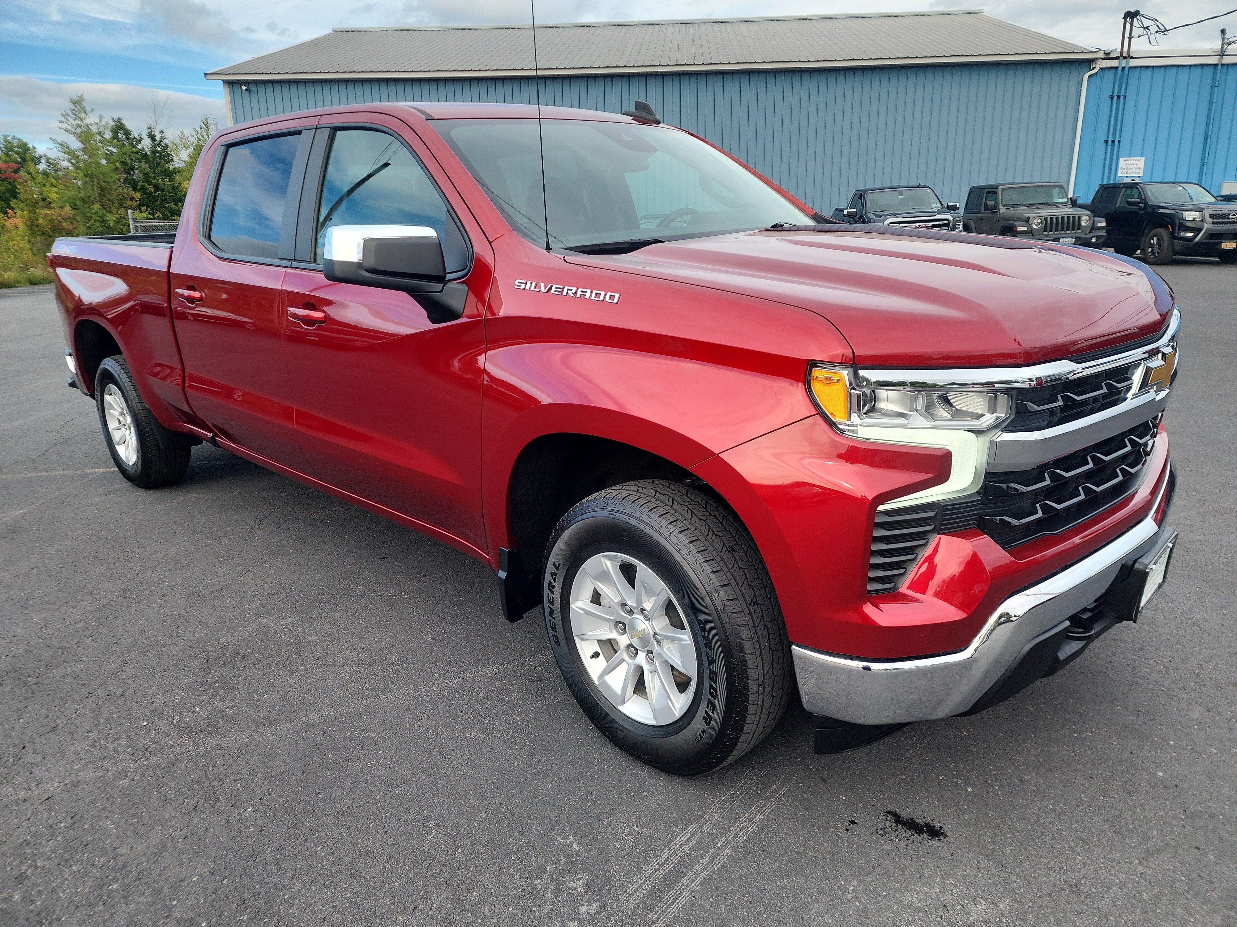 2023 Chevrolet Silverado 1500 LT