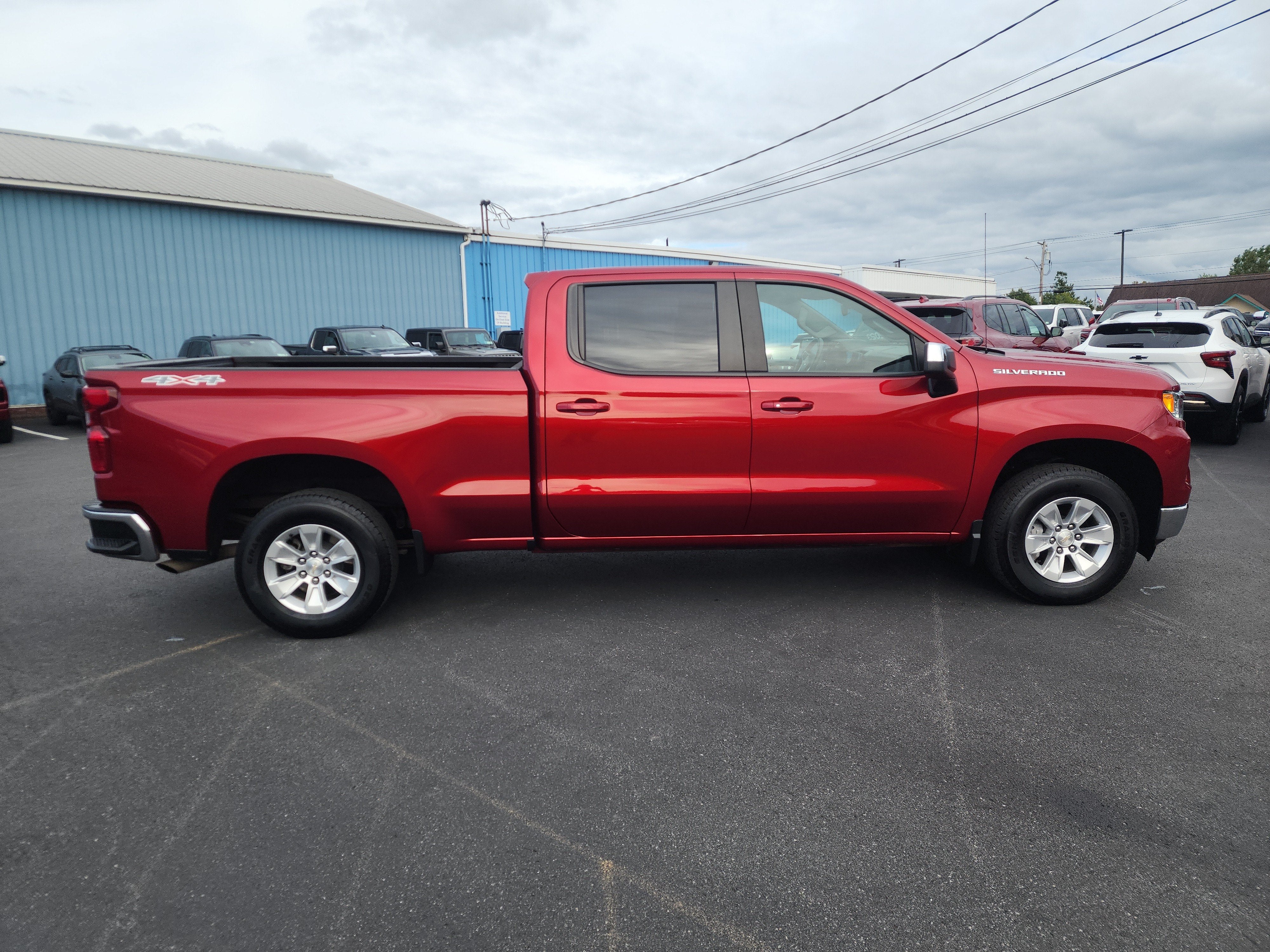 2023 Chevrolet Silverado 1500 LT