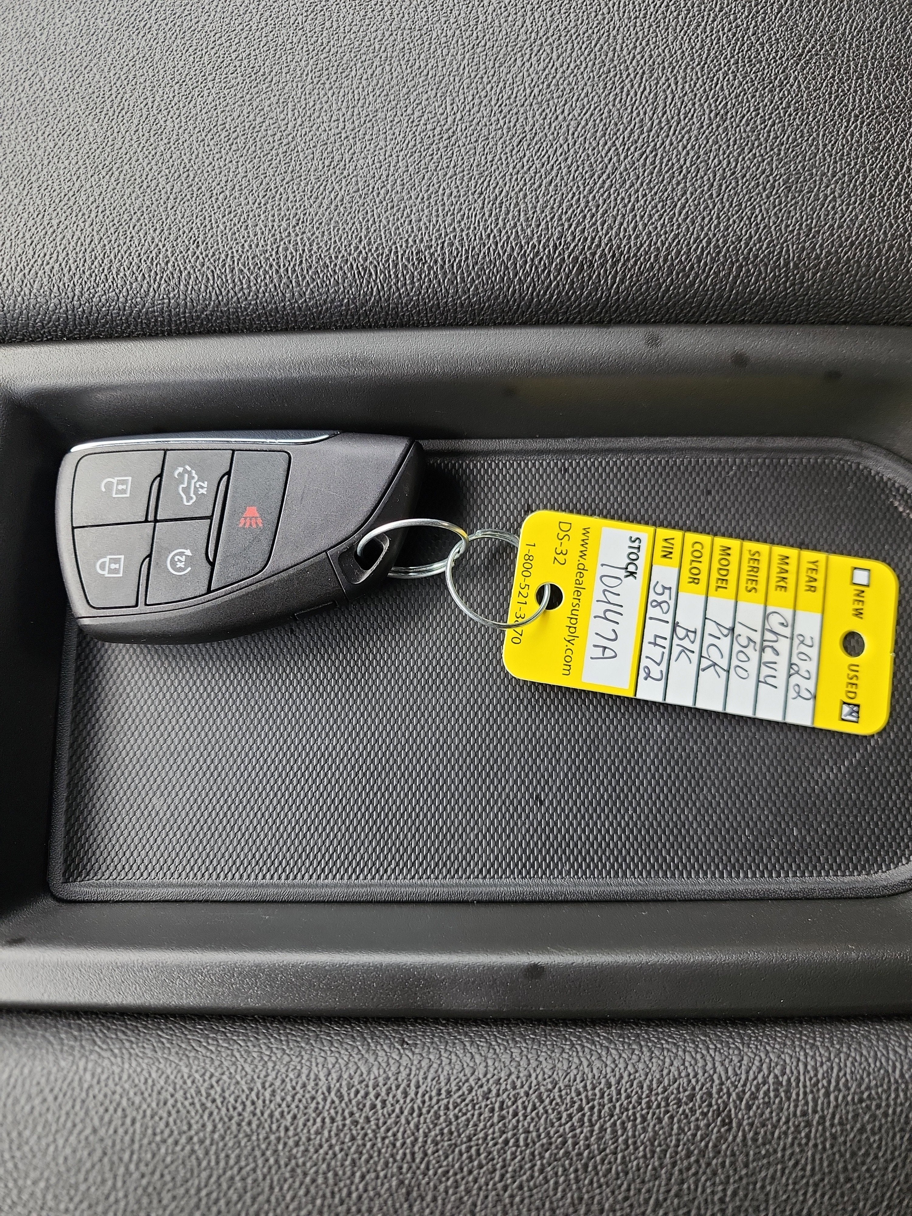 2022 Chevrolet Silverado 1500 LT (2FL)