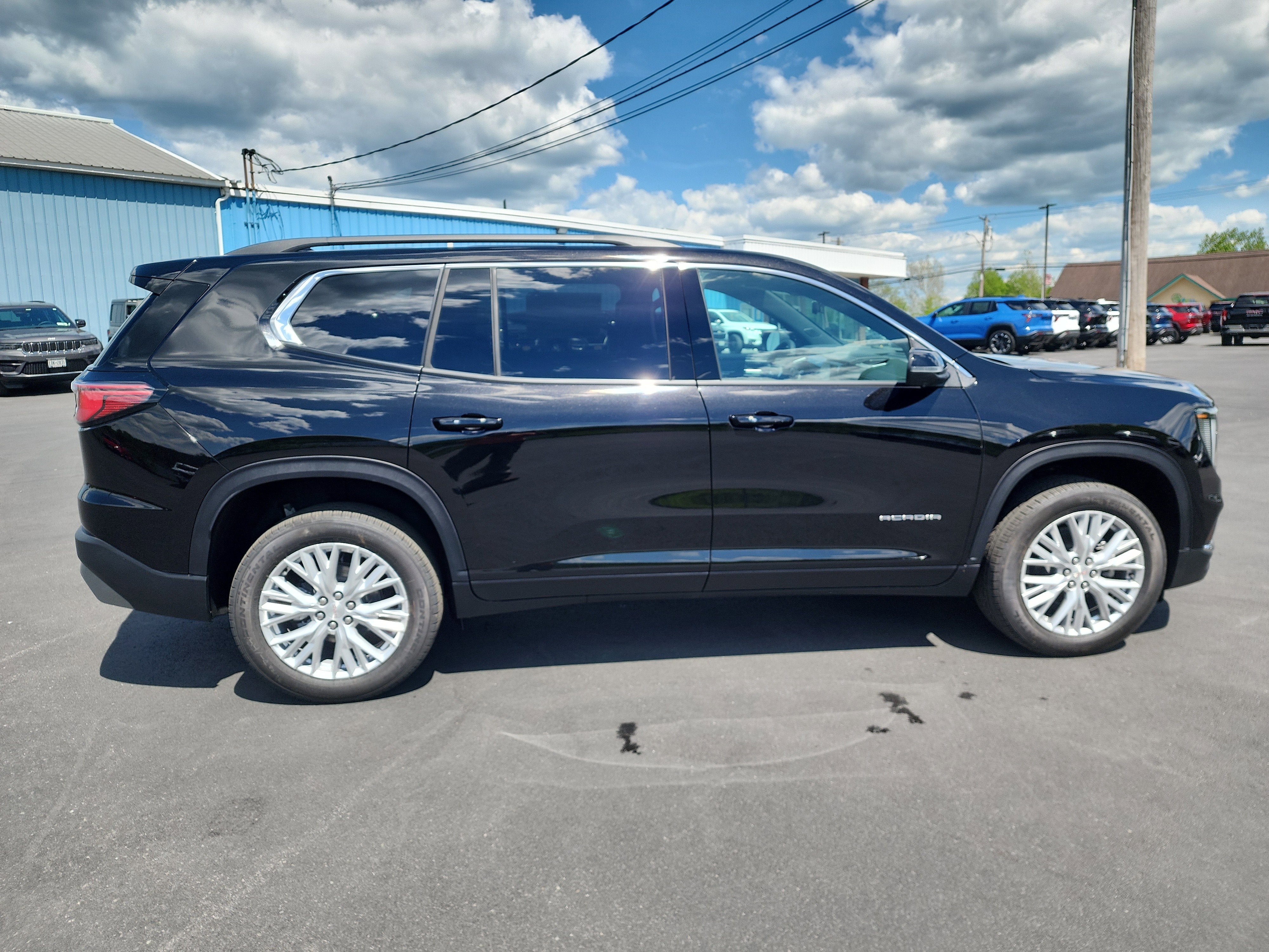 2026 GMC Acadia Elevation - Photo 9