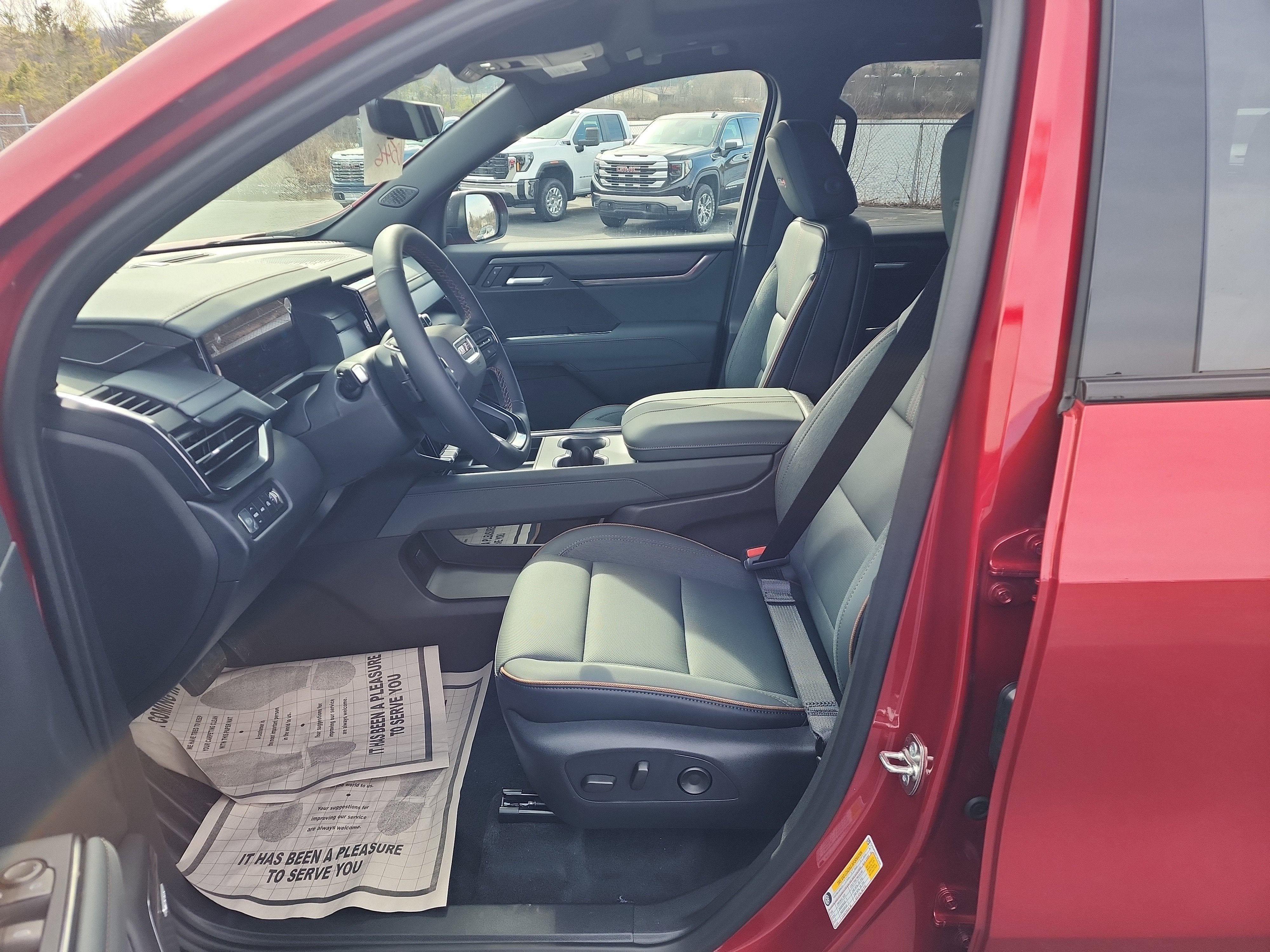 2026 GMC Acadia AT4