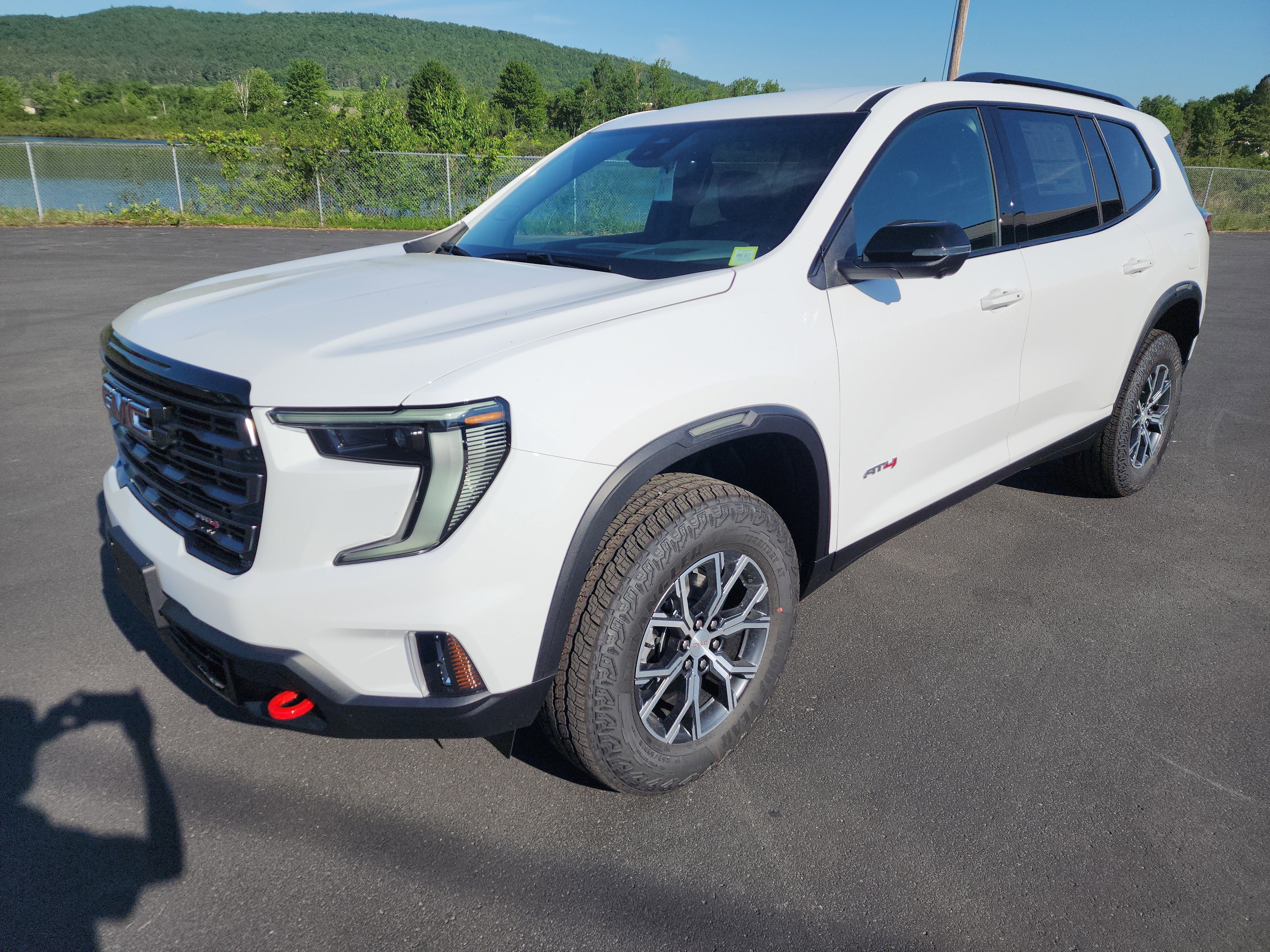 2026 GMC Acadia AT4