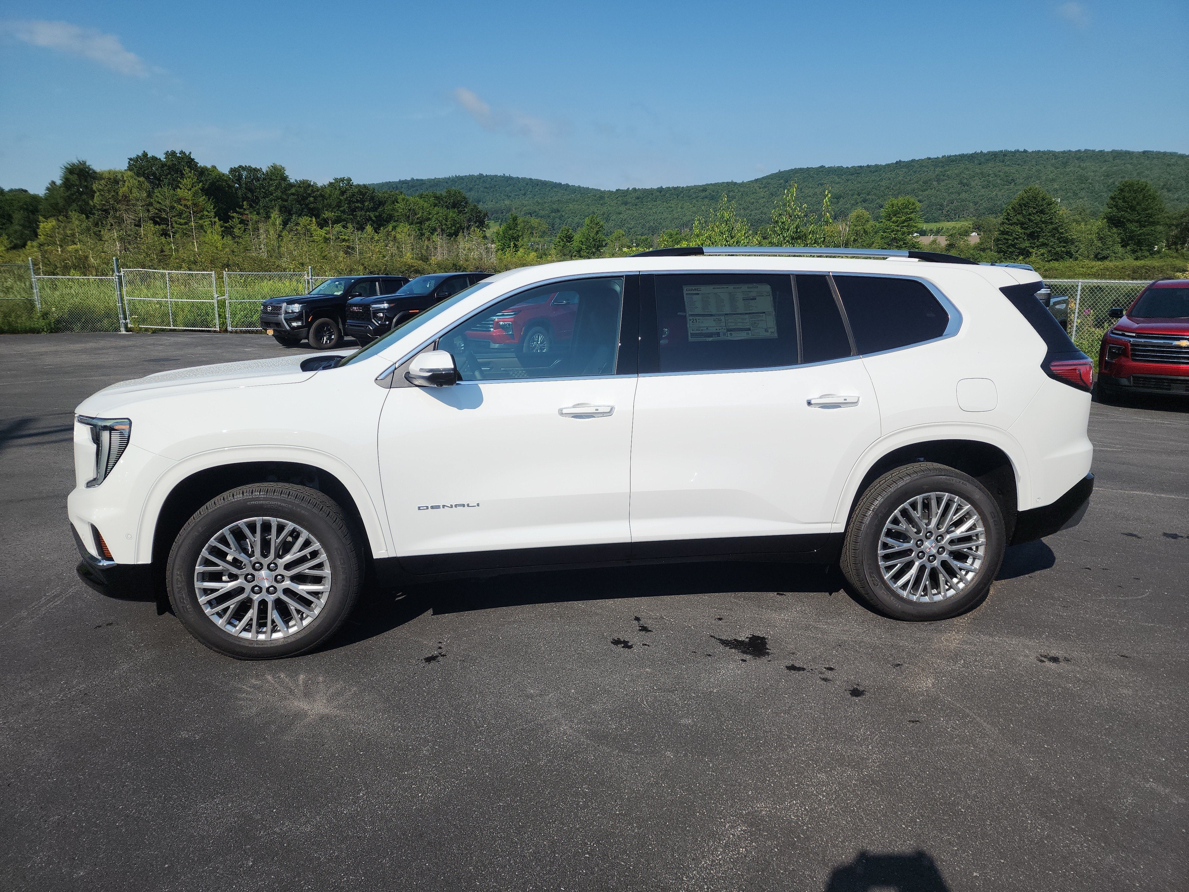 2026 GMC Acadia Denali