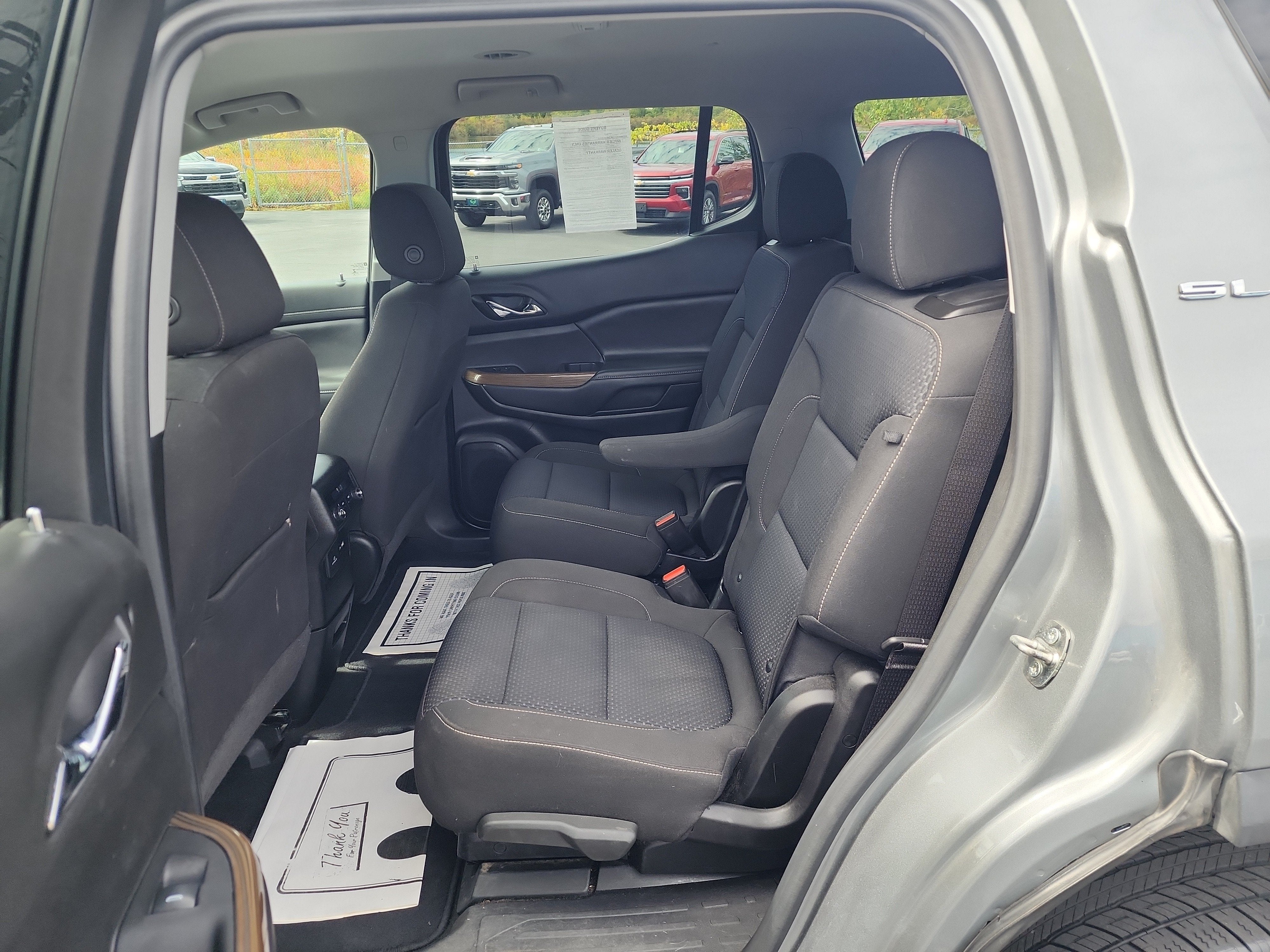2023 GMC Acadia SLE