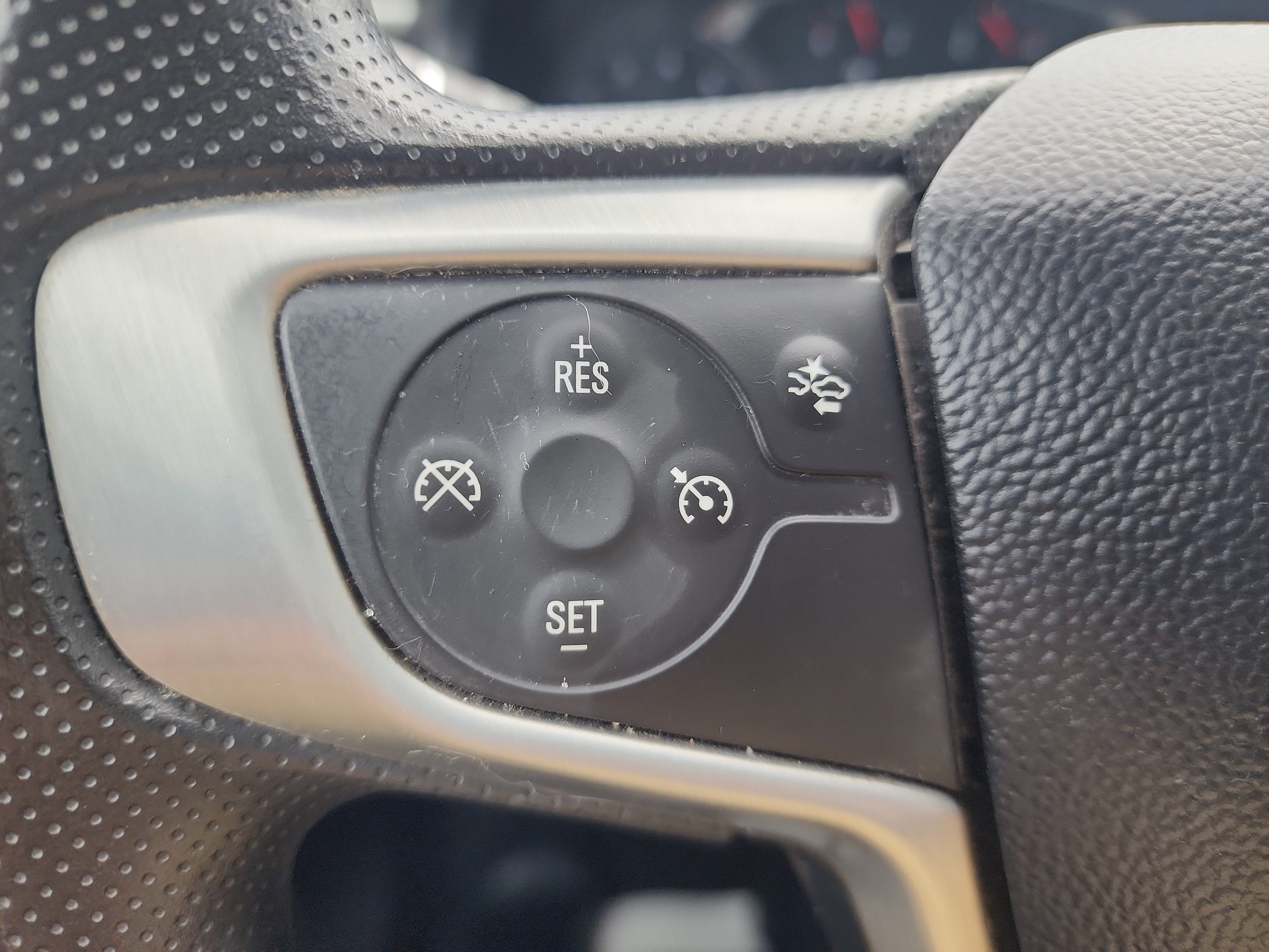 2023 GMC Acadia SLE - Photo 21