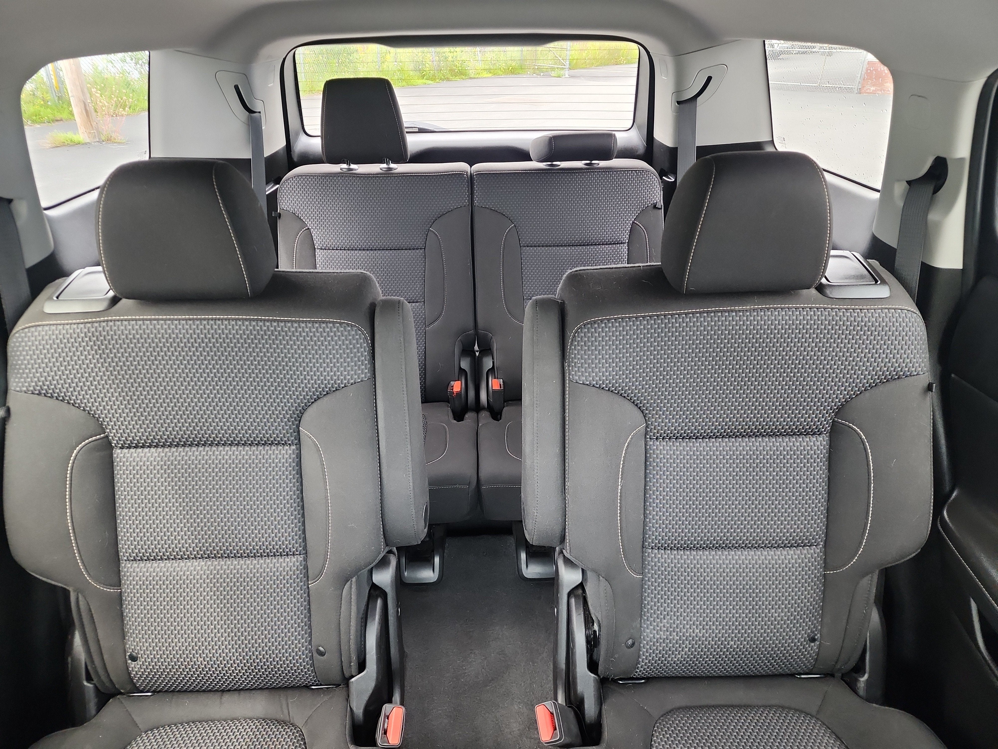 2023 GMC Acadia SLE - Photo 23