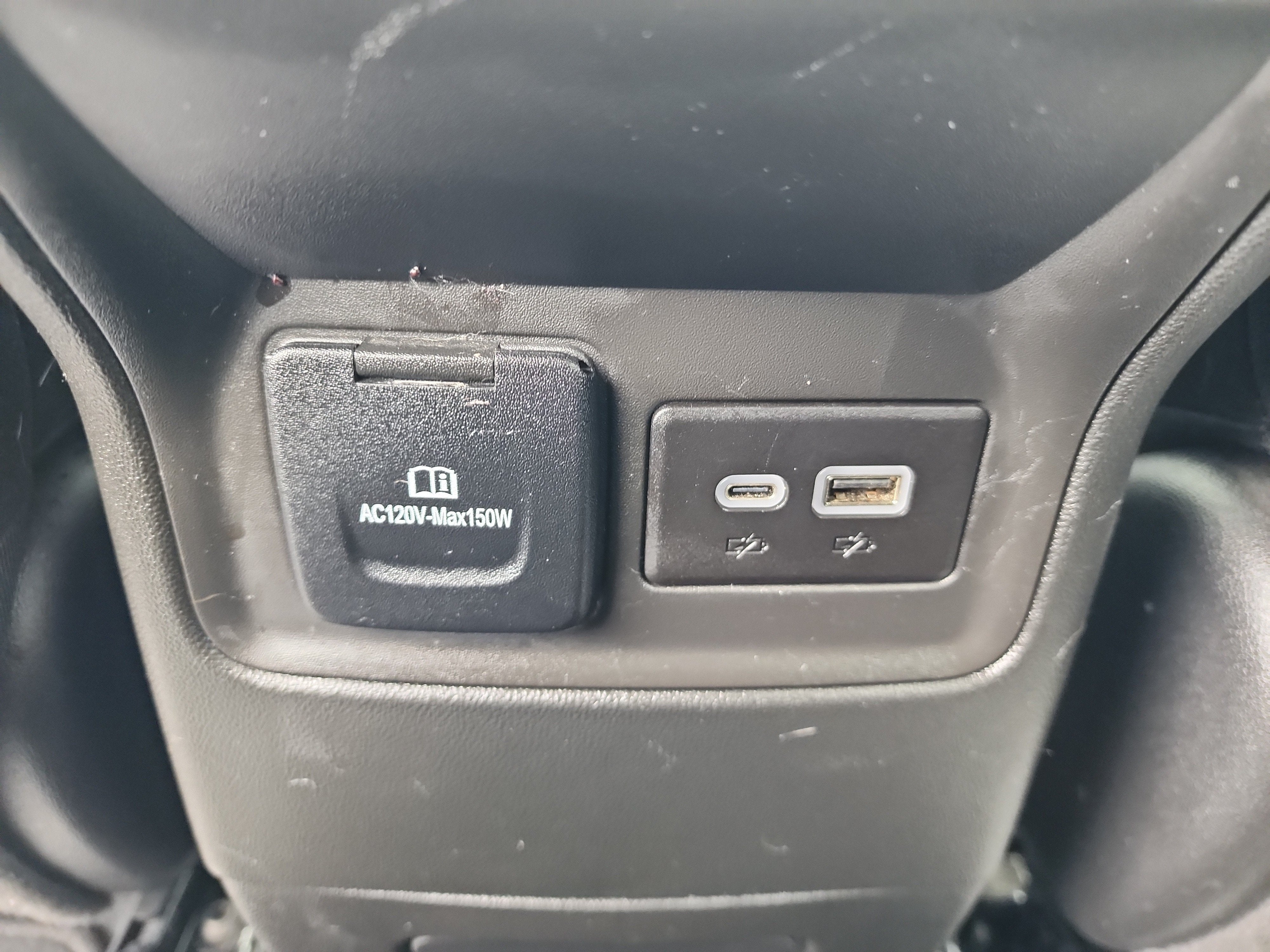 2023 GMC Acadia SLE - Photo 28