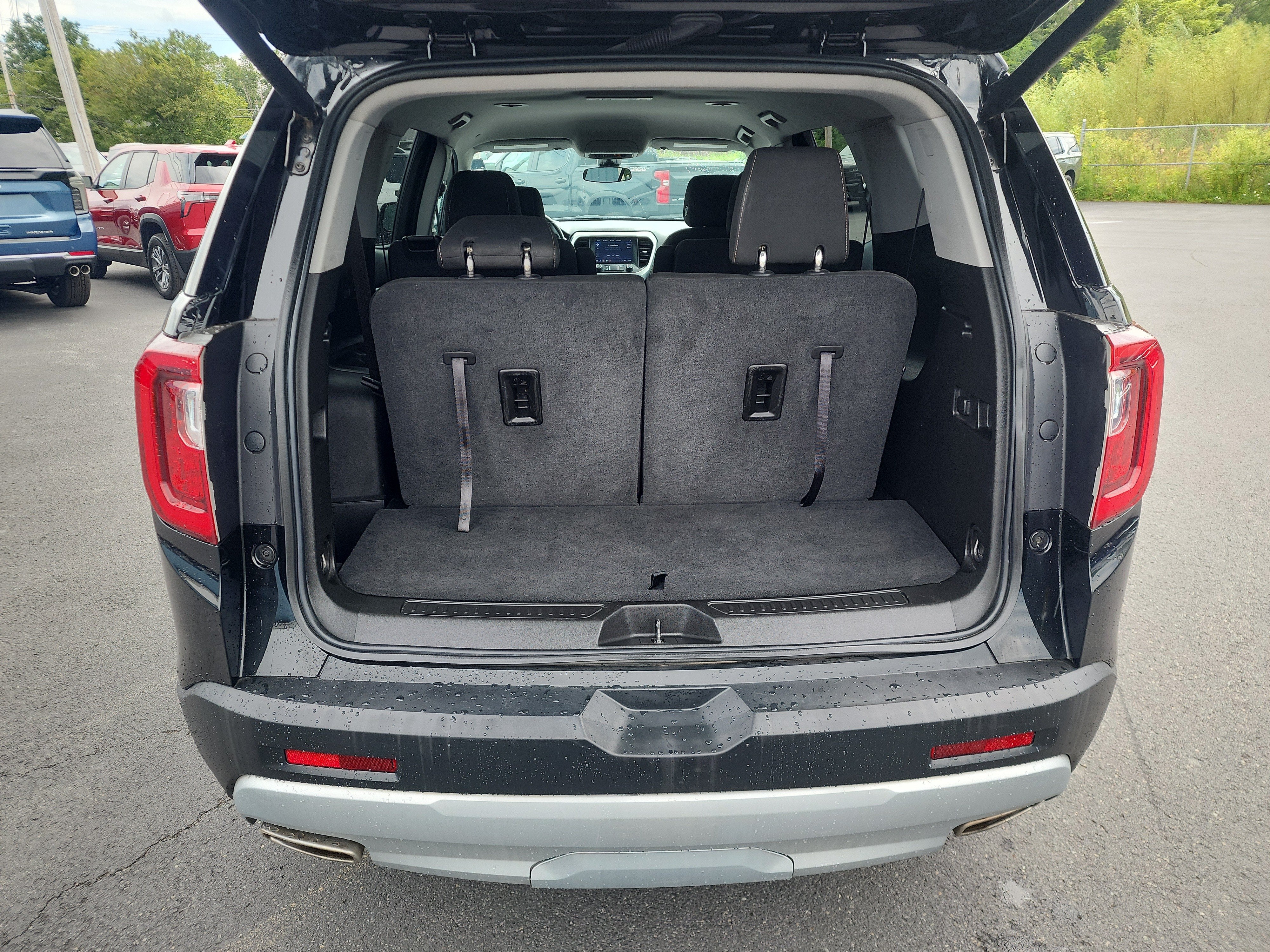 2023 GMC Acadia SLE - Photo 29