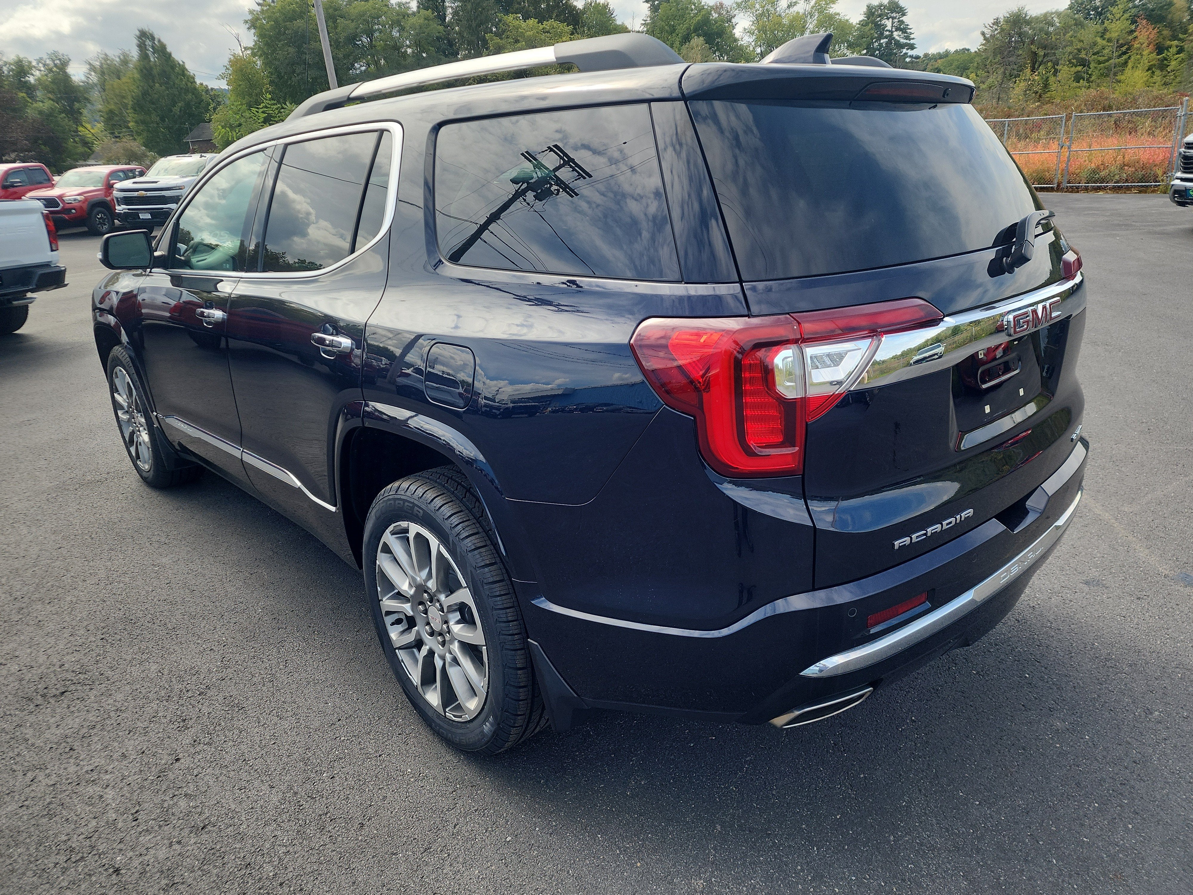 2021 GMC Acadia Denali