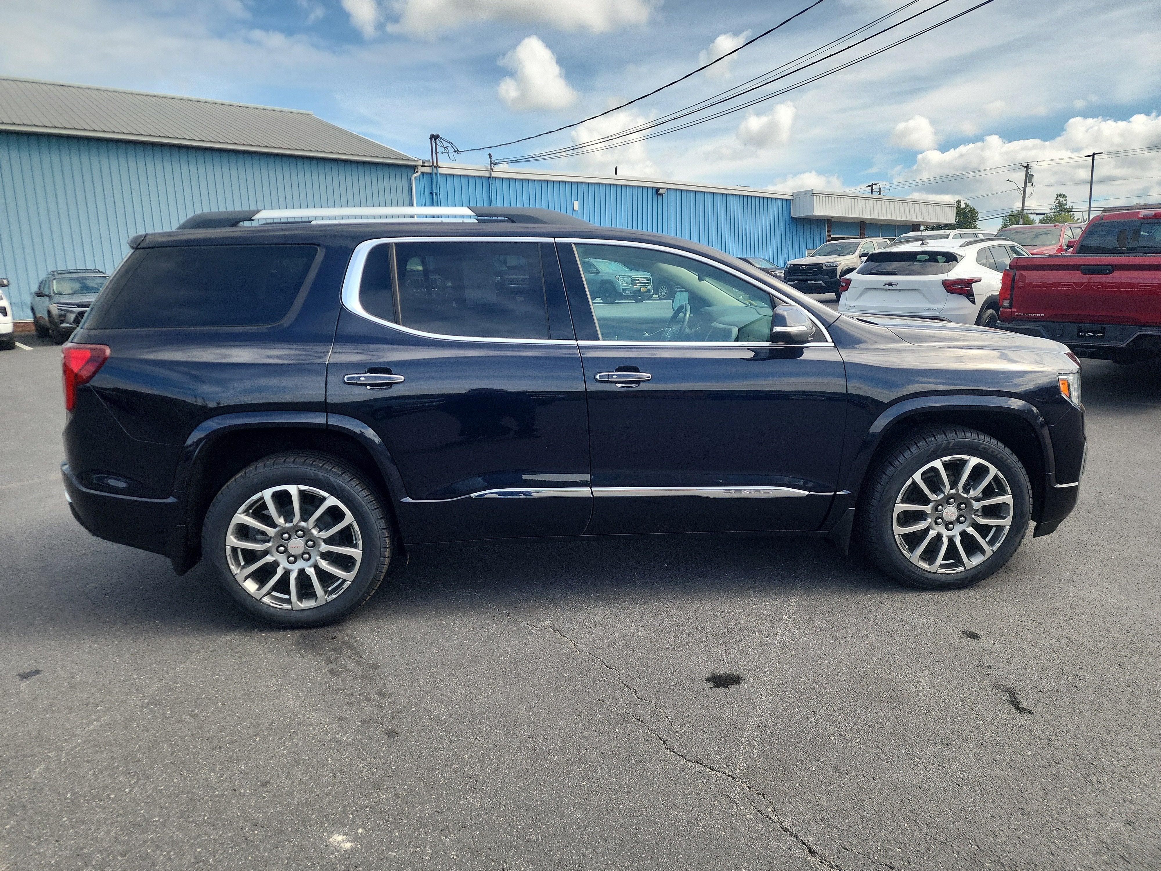 2021 GMC Acadia Denali