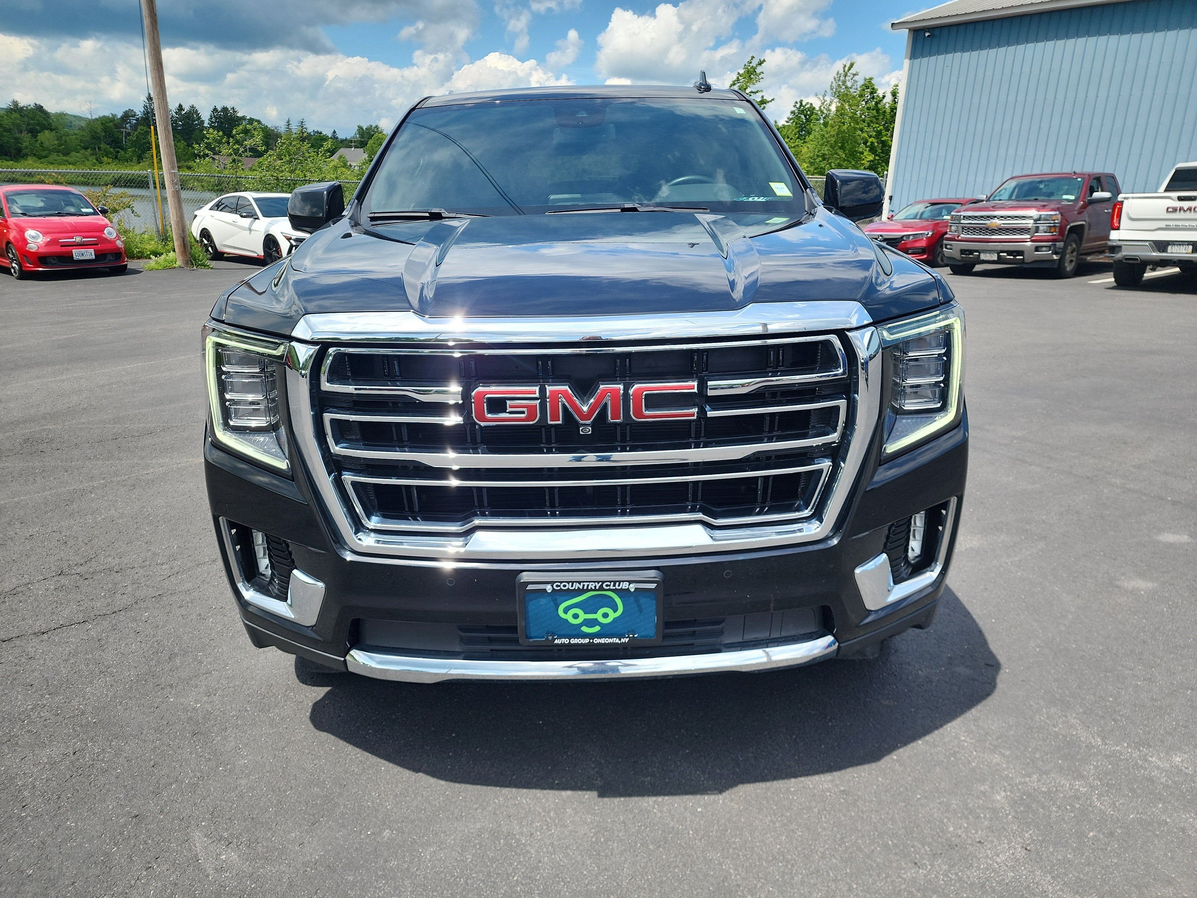 2024 GMC Yukon XL SLT