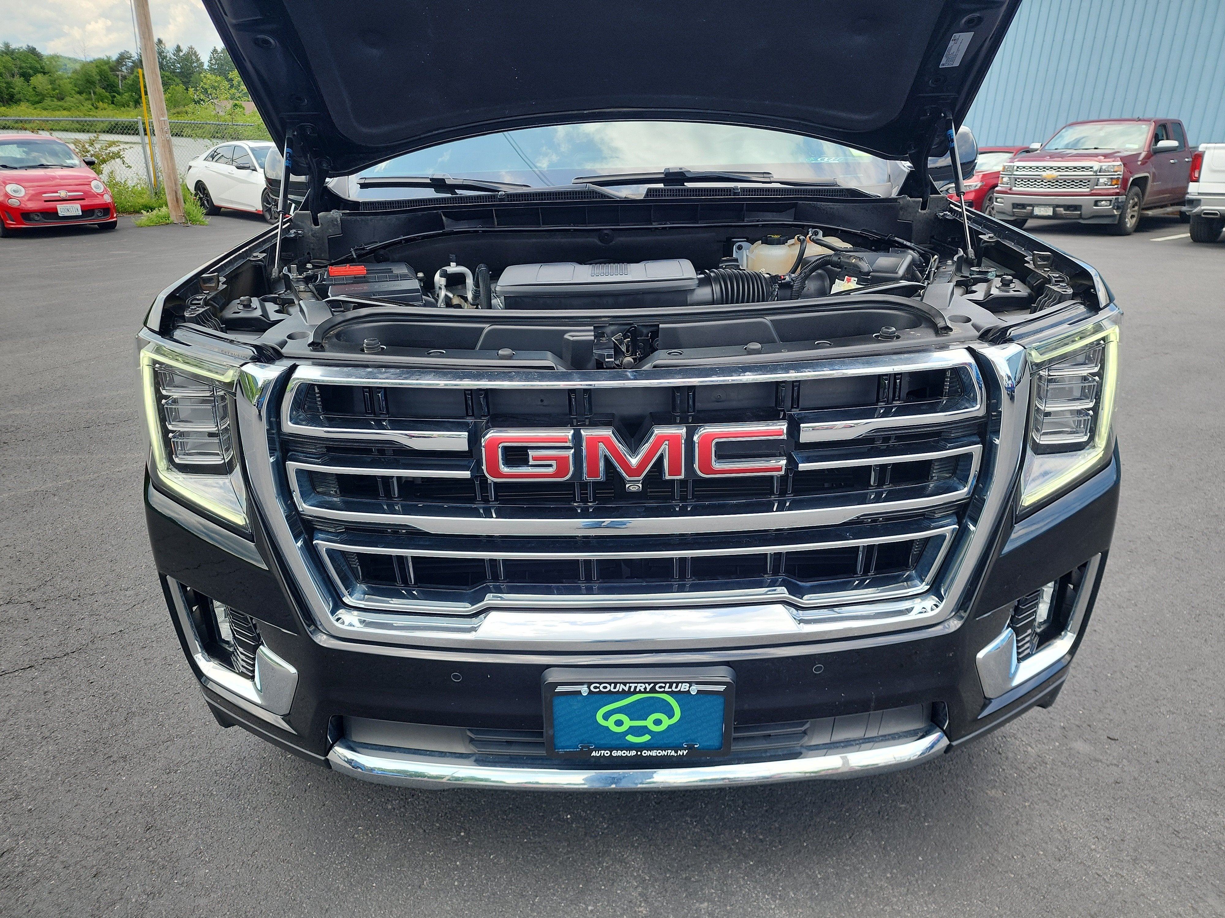 2024 GMC Yukon XL SLT
