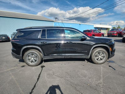 2024 Chevrolet Traverse LT