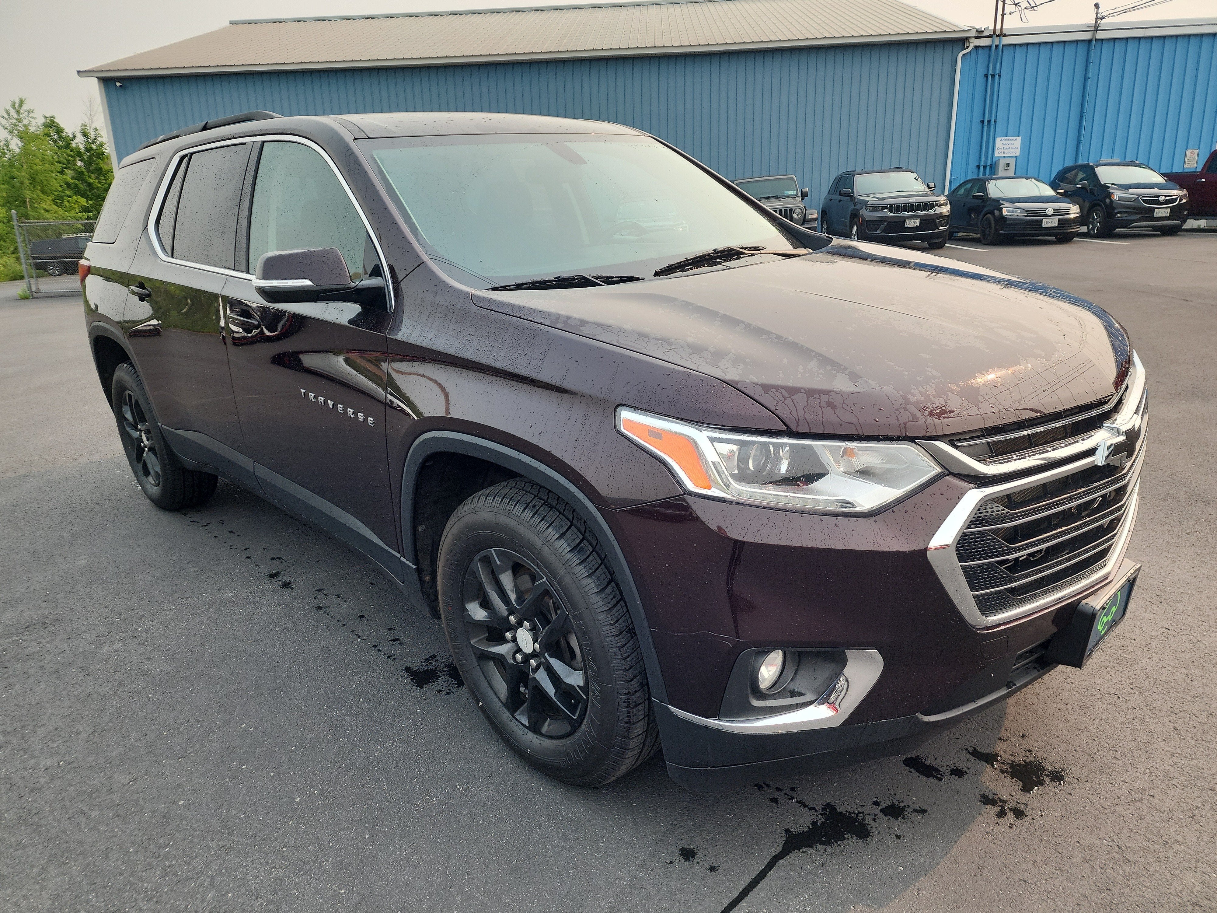2020 Chevrolet Traverse LT Cloth