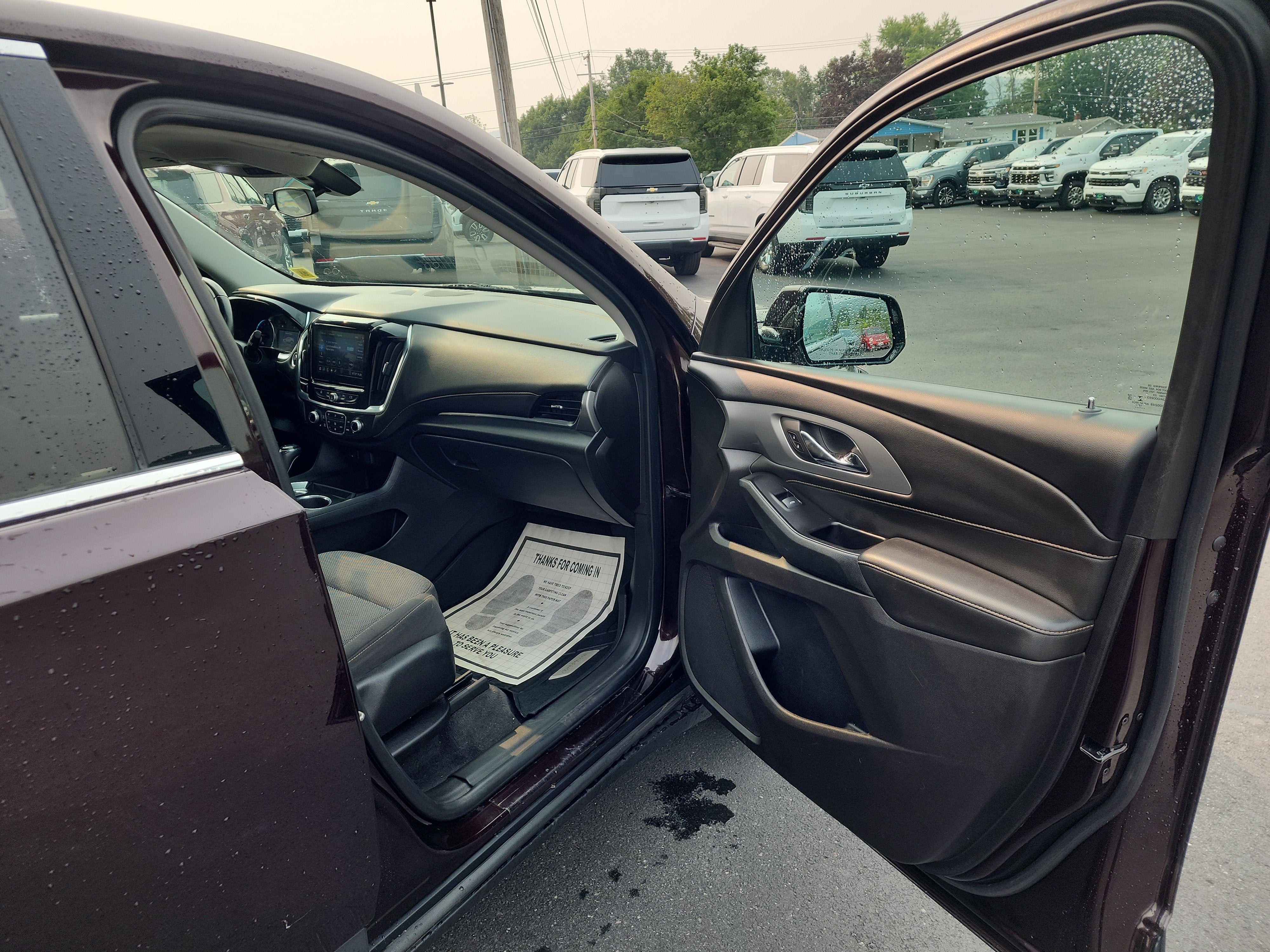 2020 Chevrolet Traverse LT Cloth
