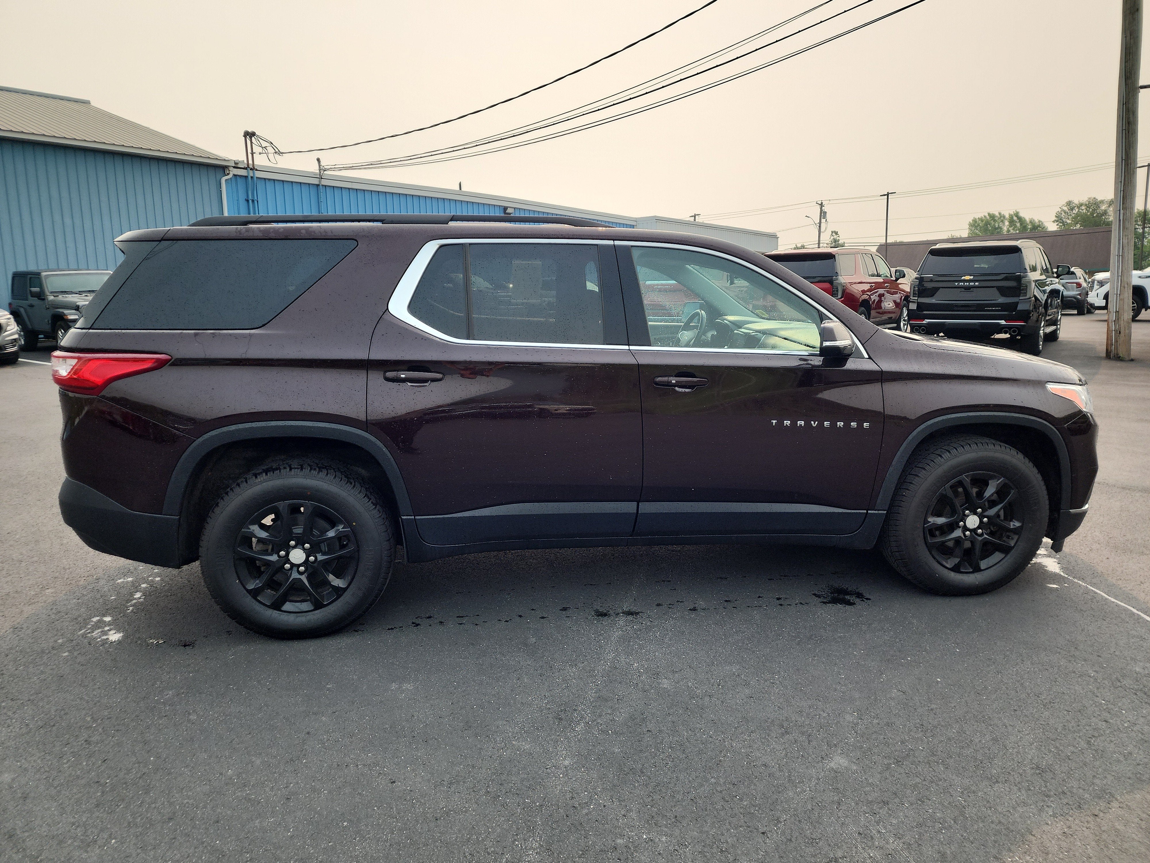 2020 Chevrolet Traverse LT Cloth