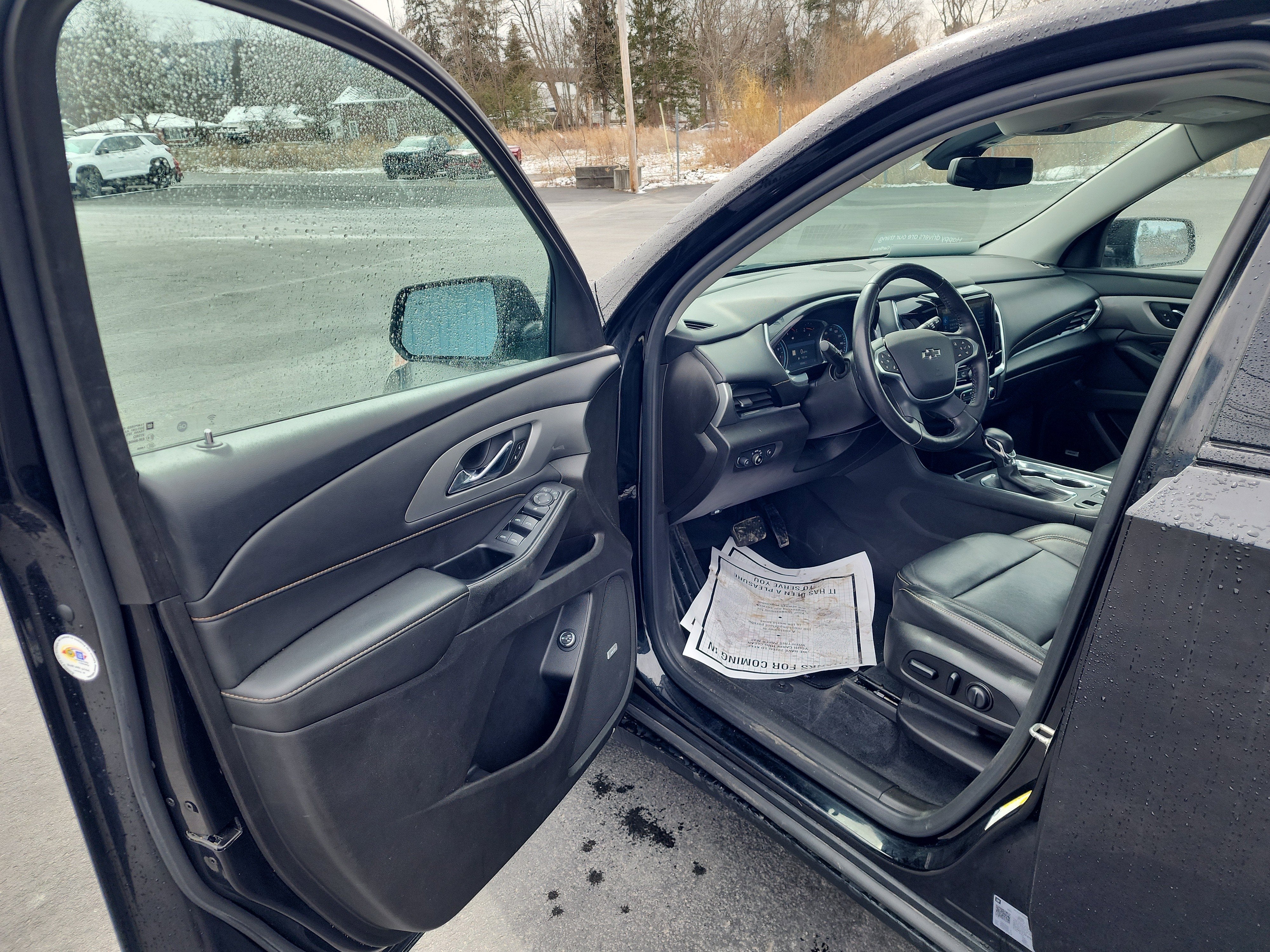 2021 Chevrolet Traverse RS