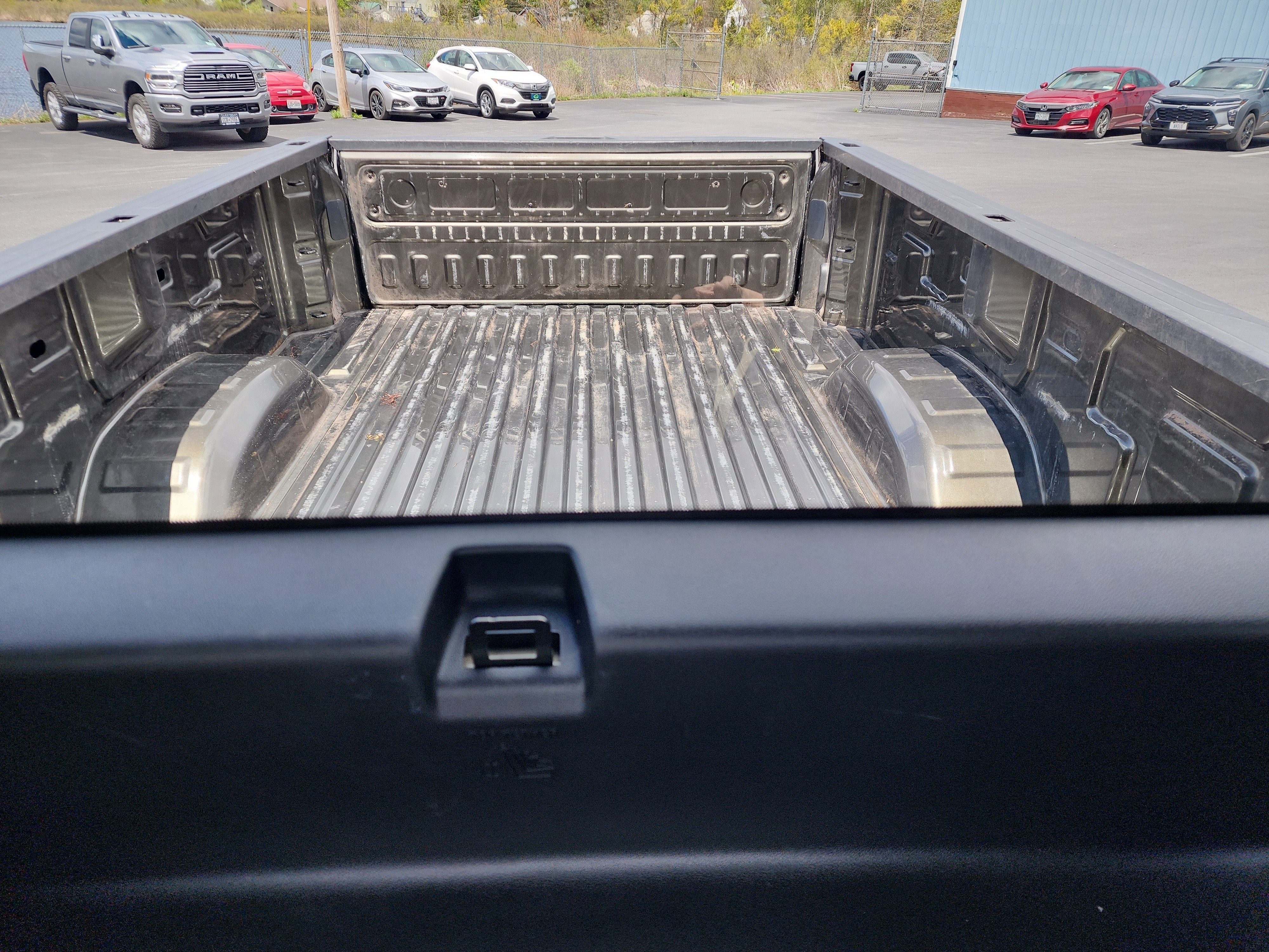 2023 GMC Sierra 3500 HD Pro
