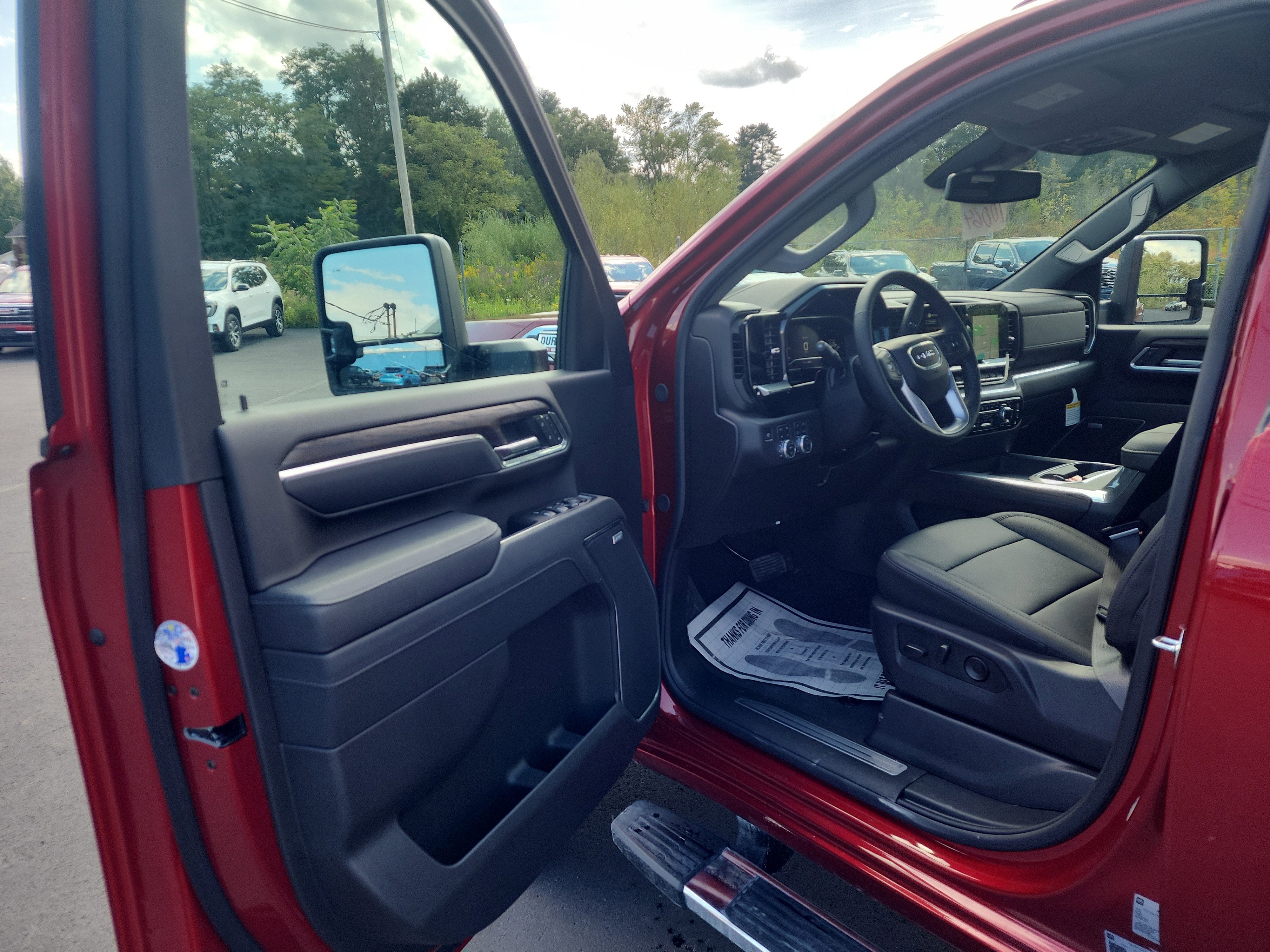 2025 GMC Sierra 2500 HD SLT