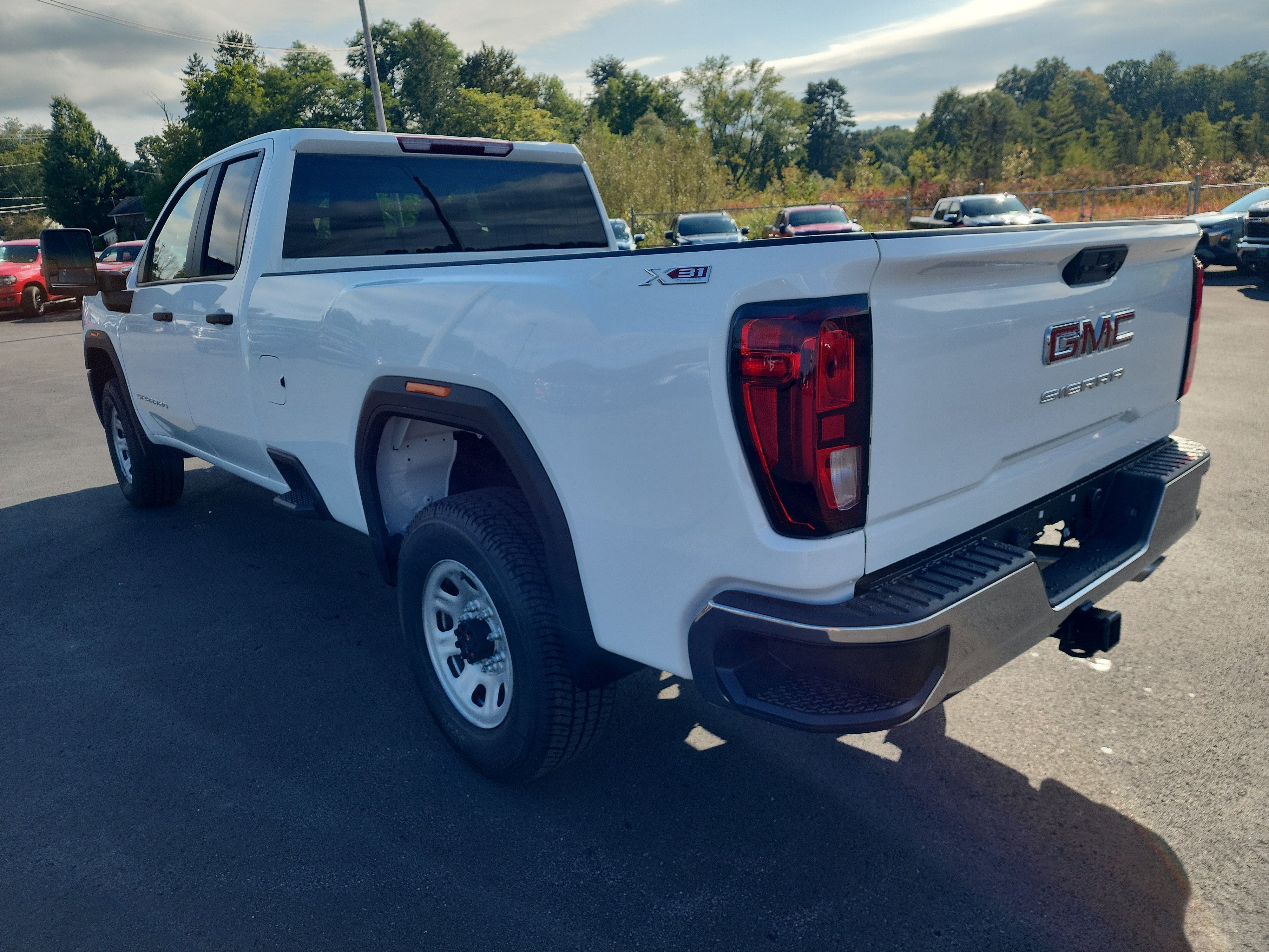 2026 GMC Sierra 2500HD Pro - Photo 6