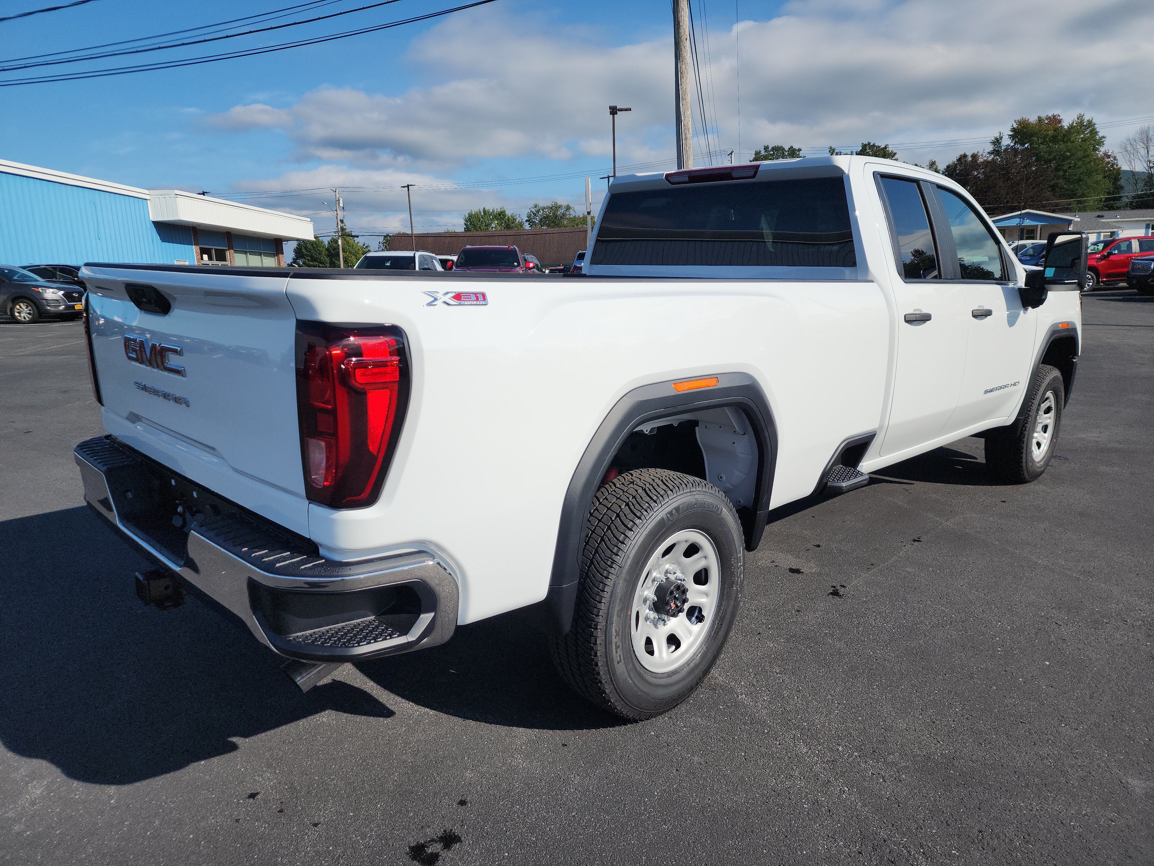 2026 GMC Sierra 2500HD Pro - Photo 8