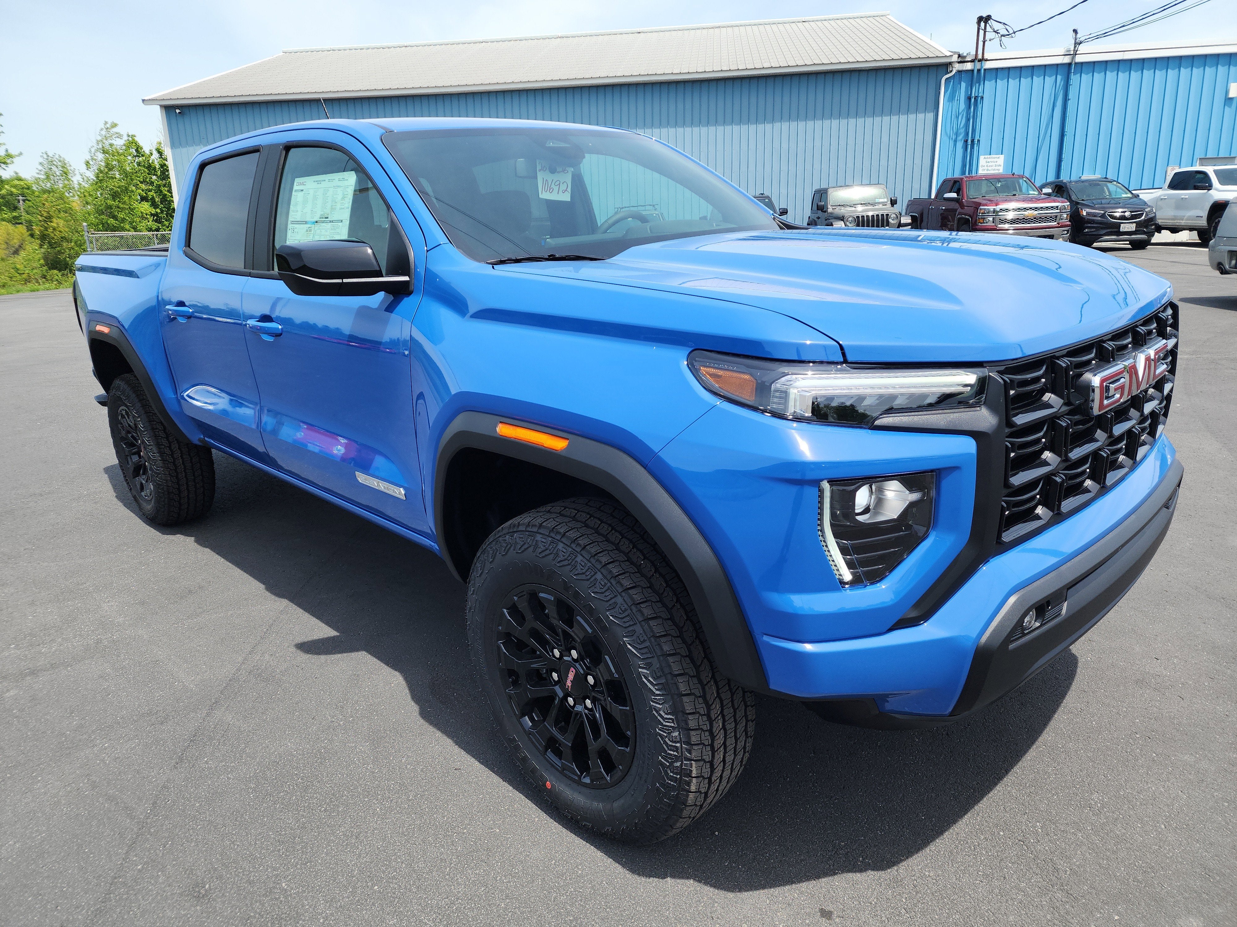 2026 GMC Canyon Elevation