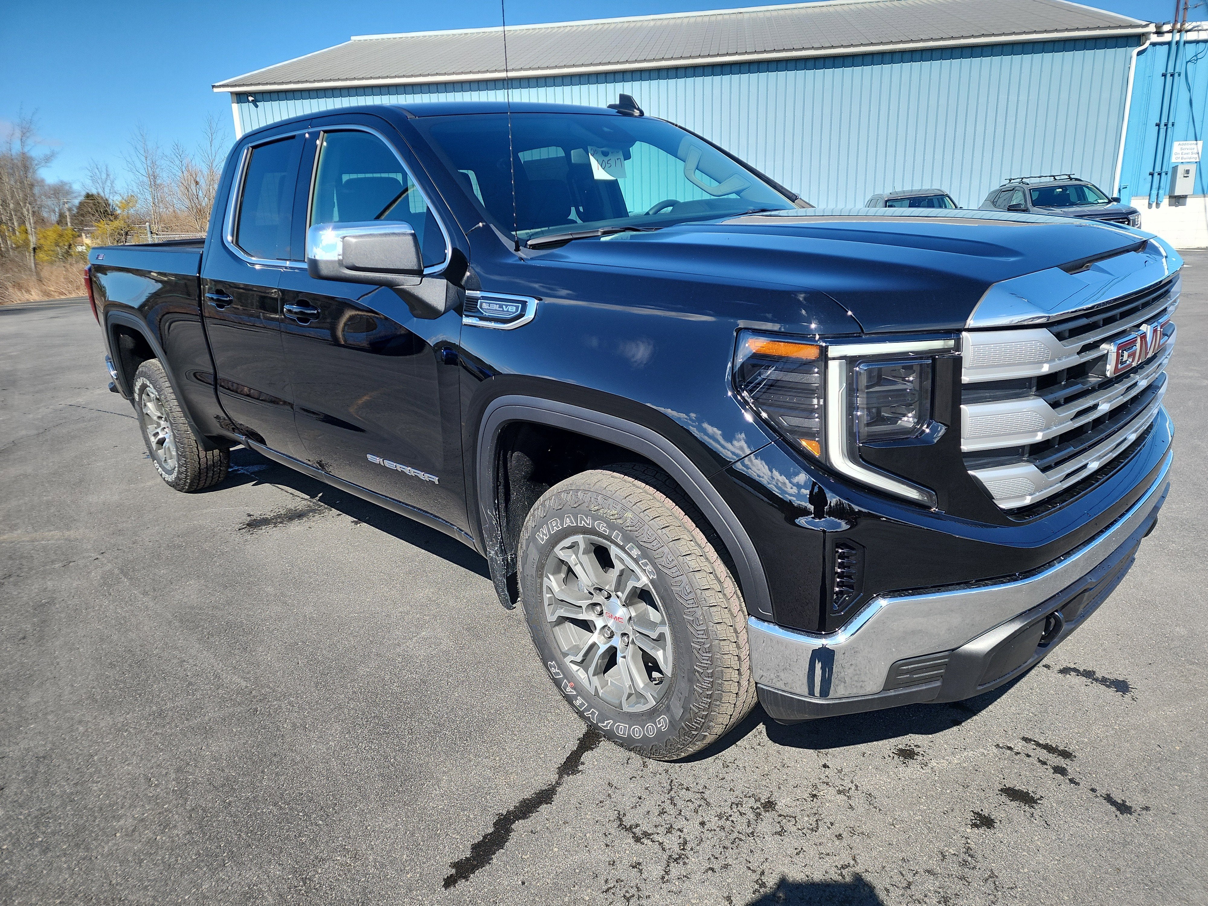 2026 GMC Sierra 1500 SLE