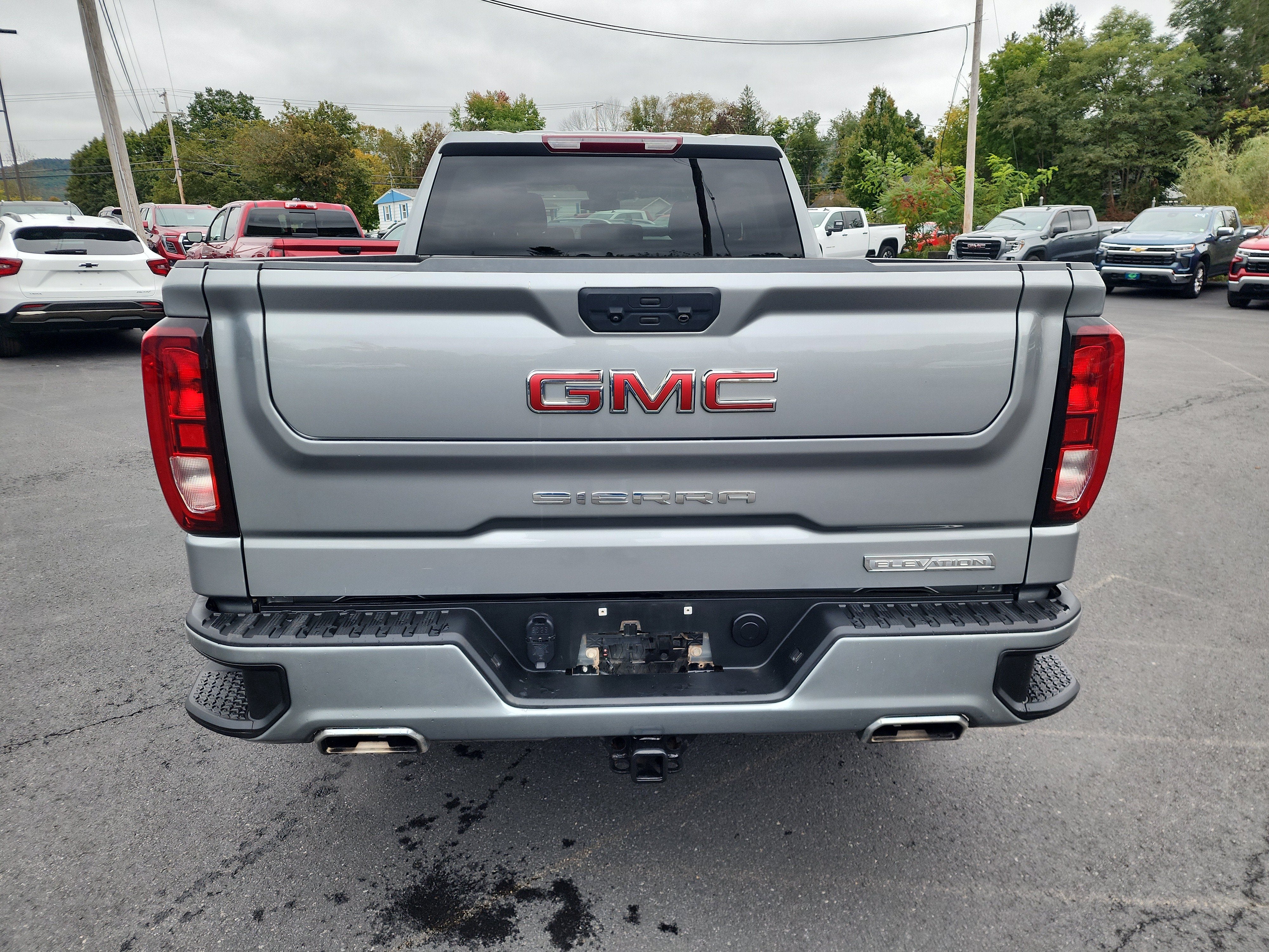 2023 GMC Sierra 1500 Elevation