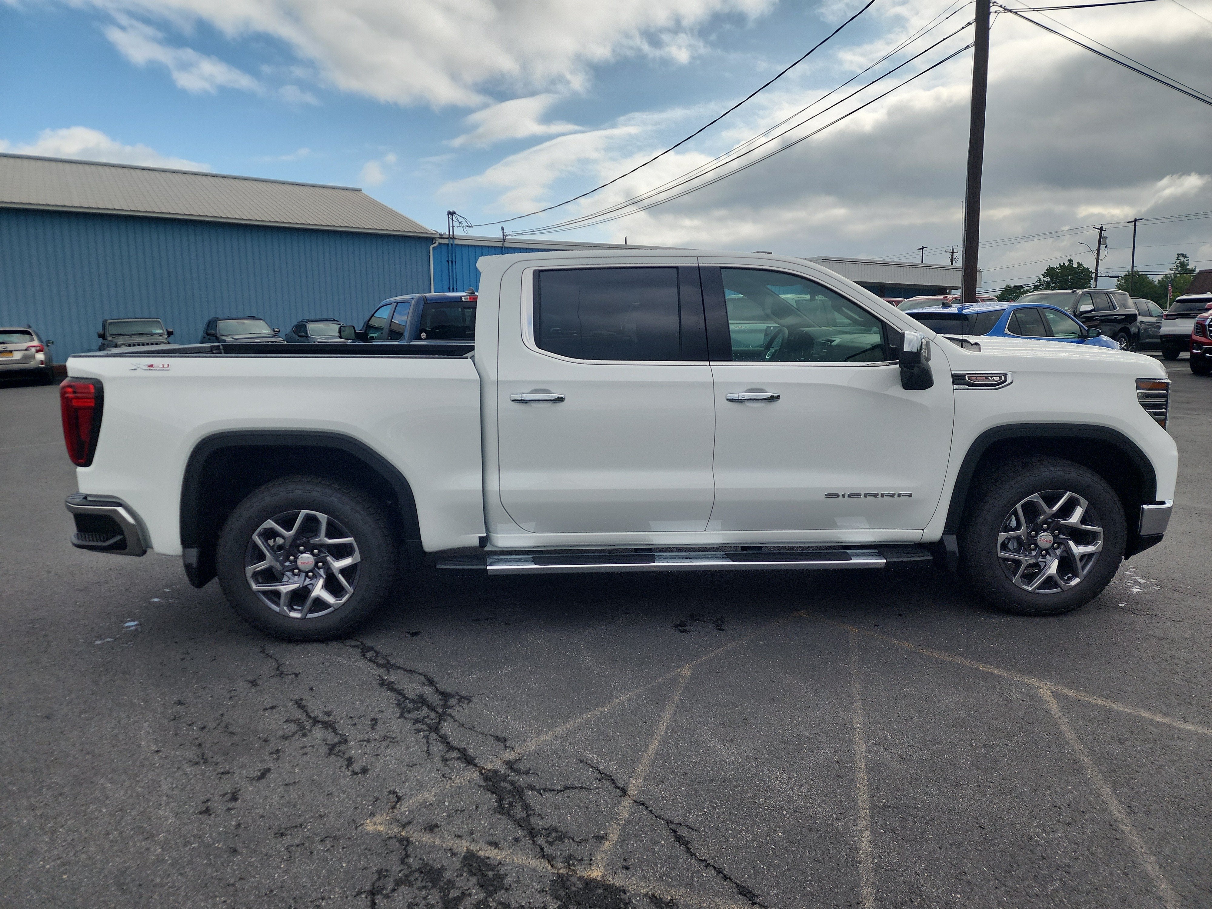 2026 GMC Sierra 1500 SLT