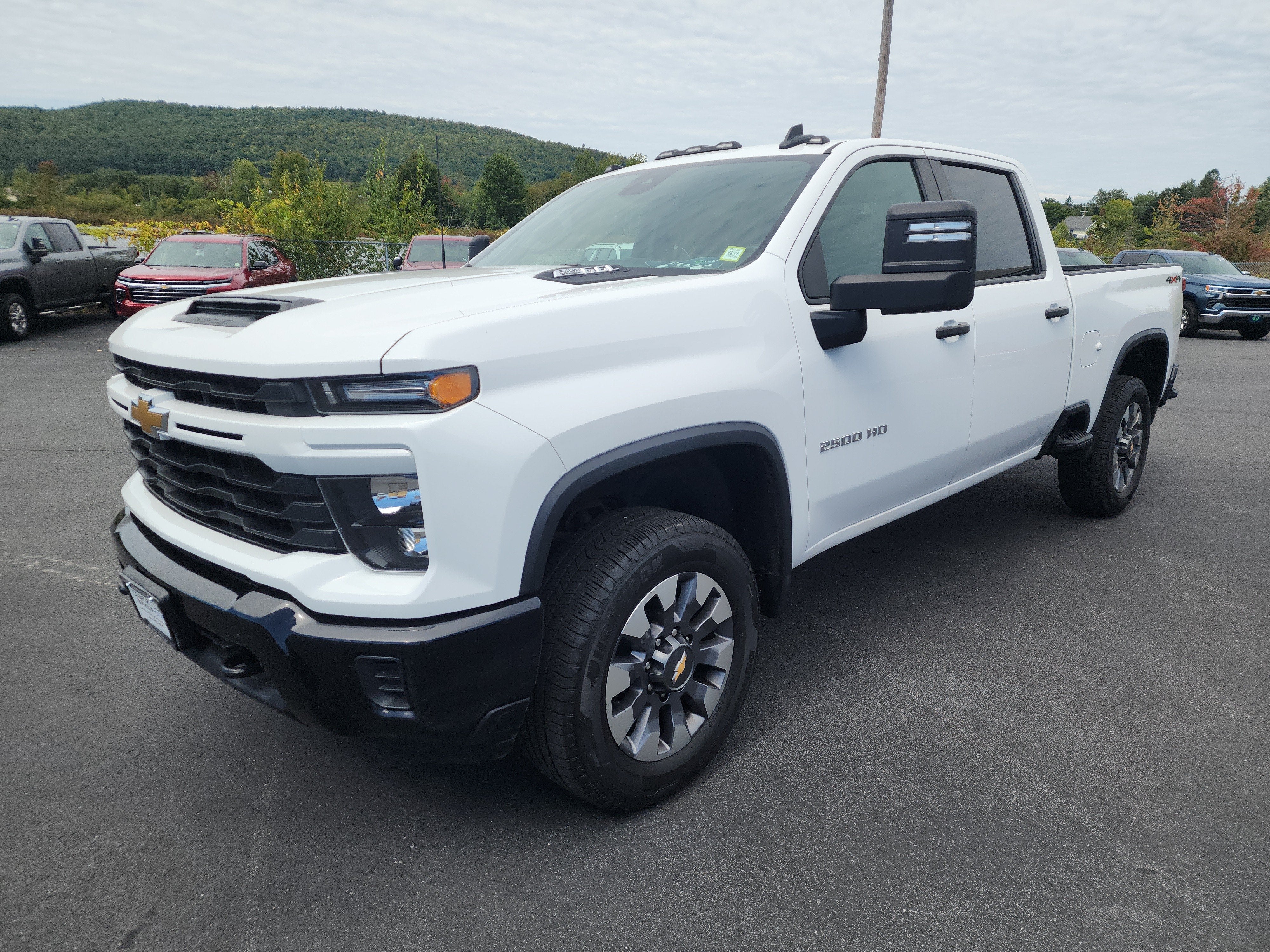 2024 Chevrolet Silverado 2500 HD Custom
