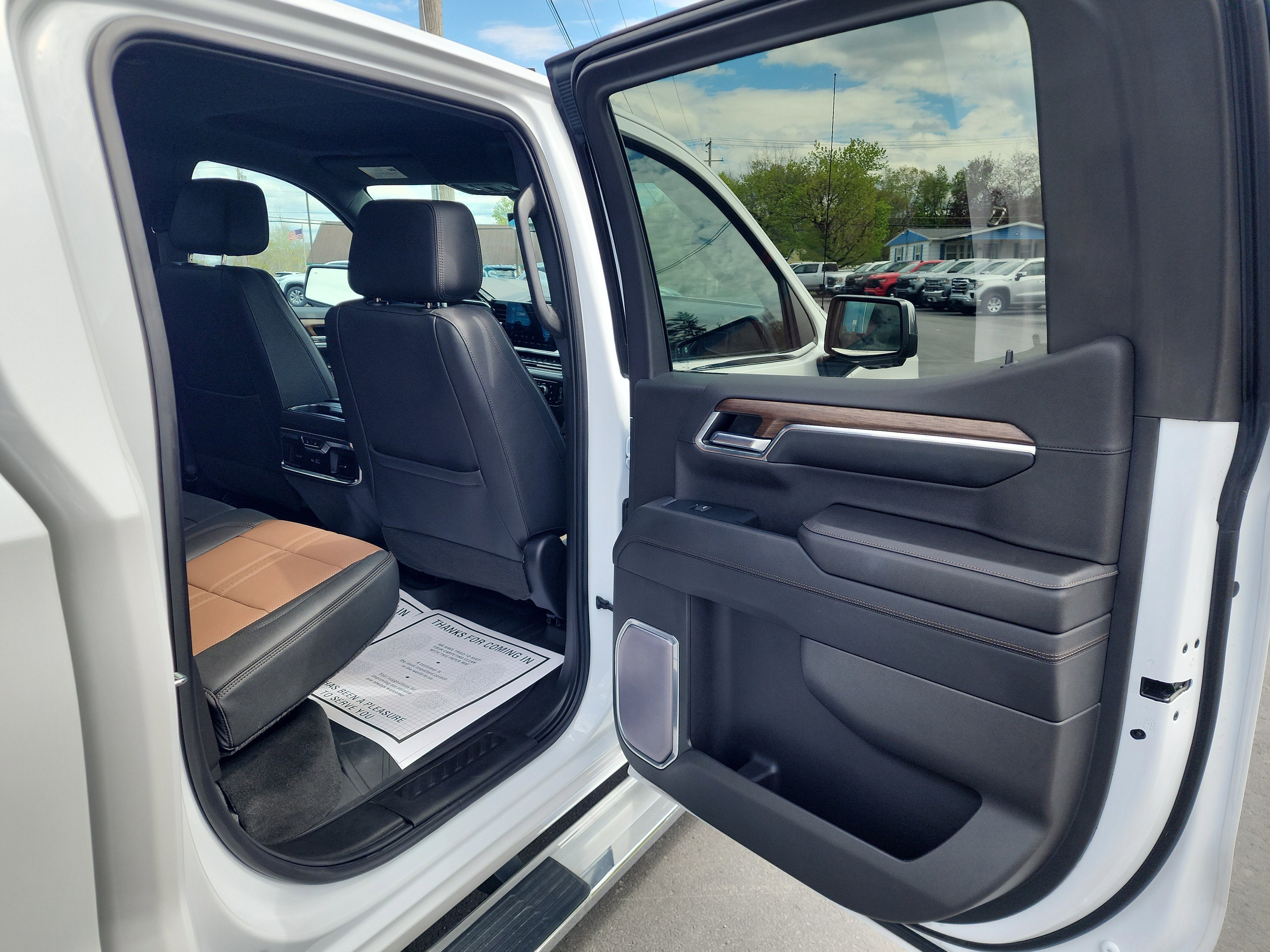 2023 Chevrolet Silverado 1500 High Country