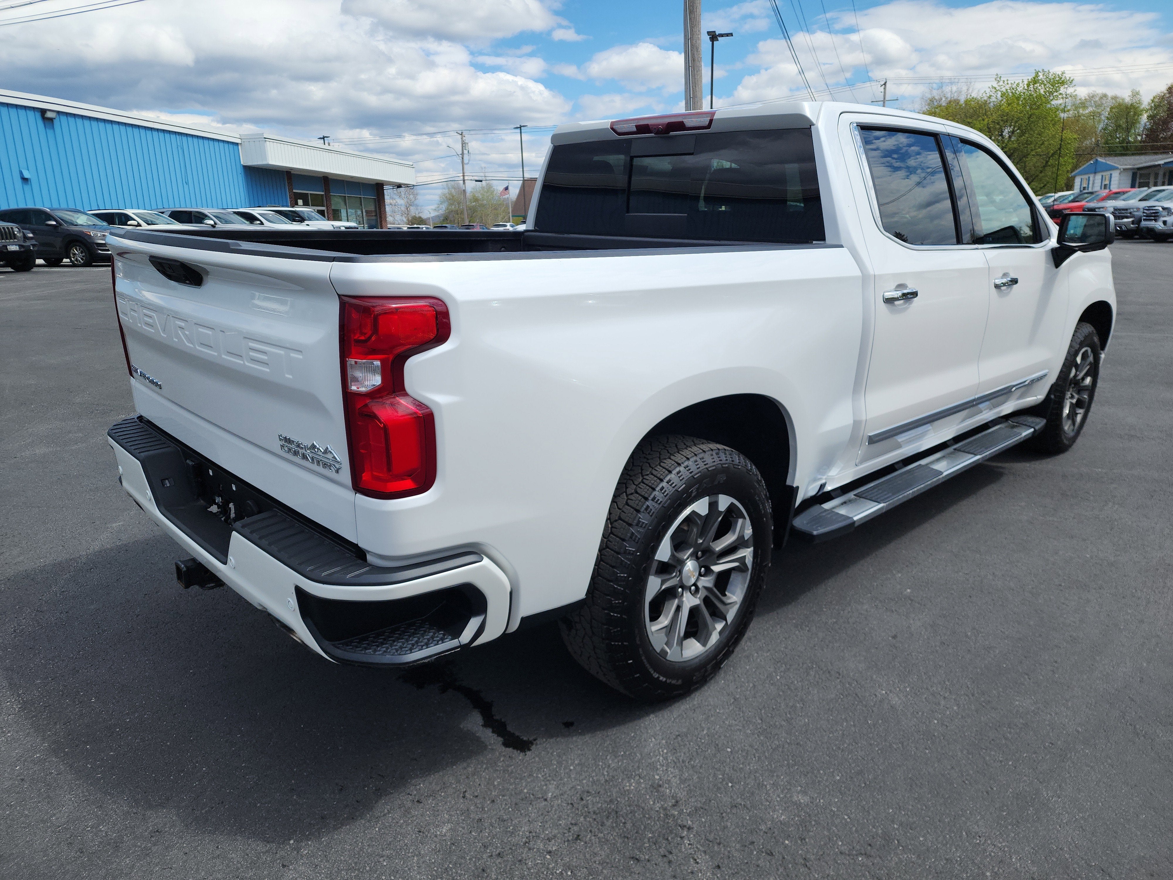 2023 Chevrolet Silverado 1500 High Country