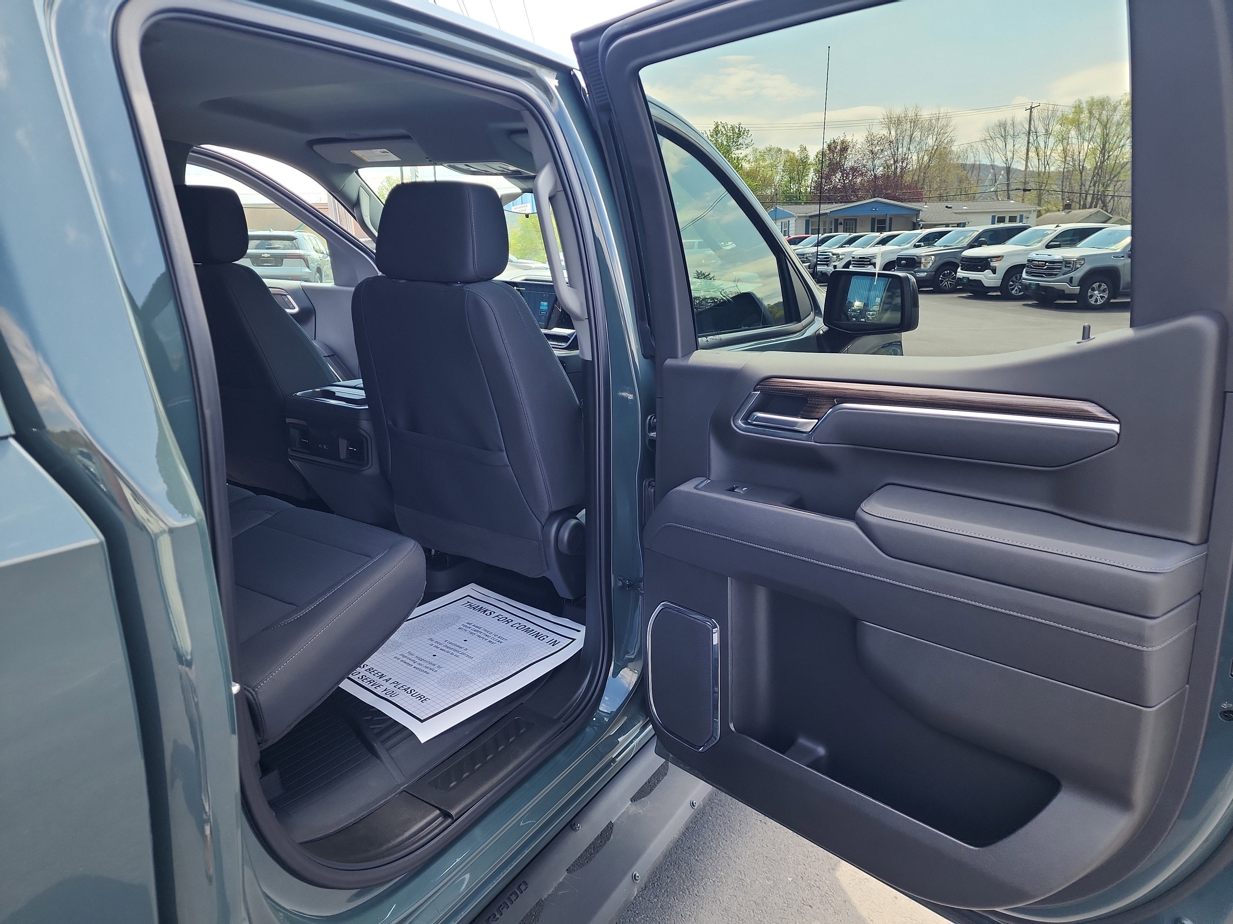 2025 Chevrolet Silverado 1500 LT Trail Boss