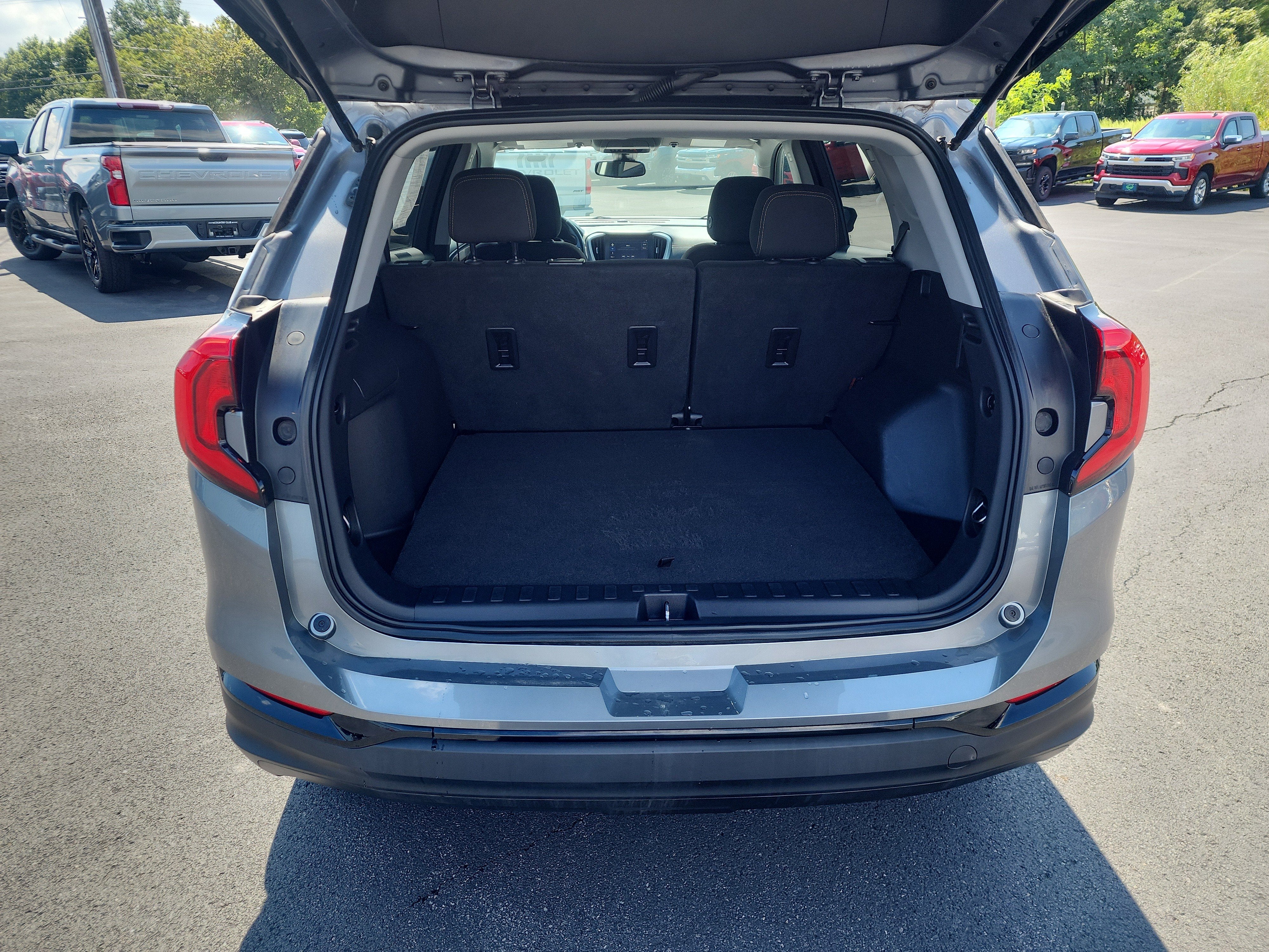 2021 GMC Terrain SLE