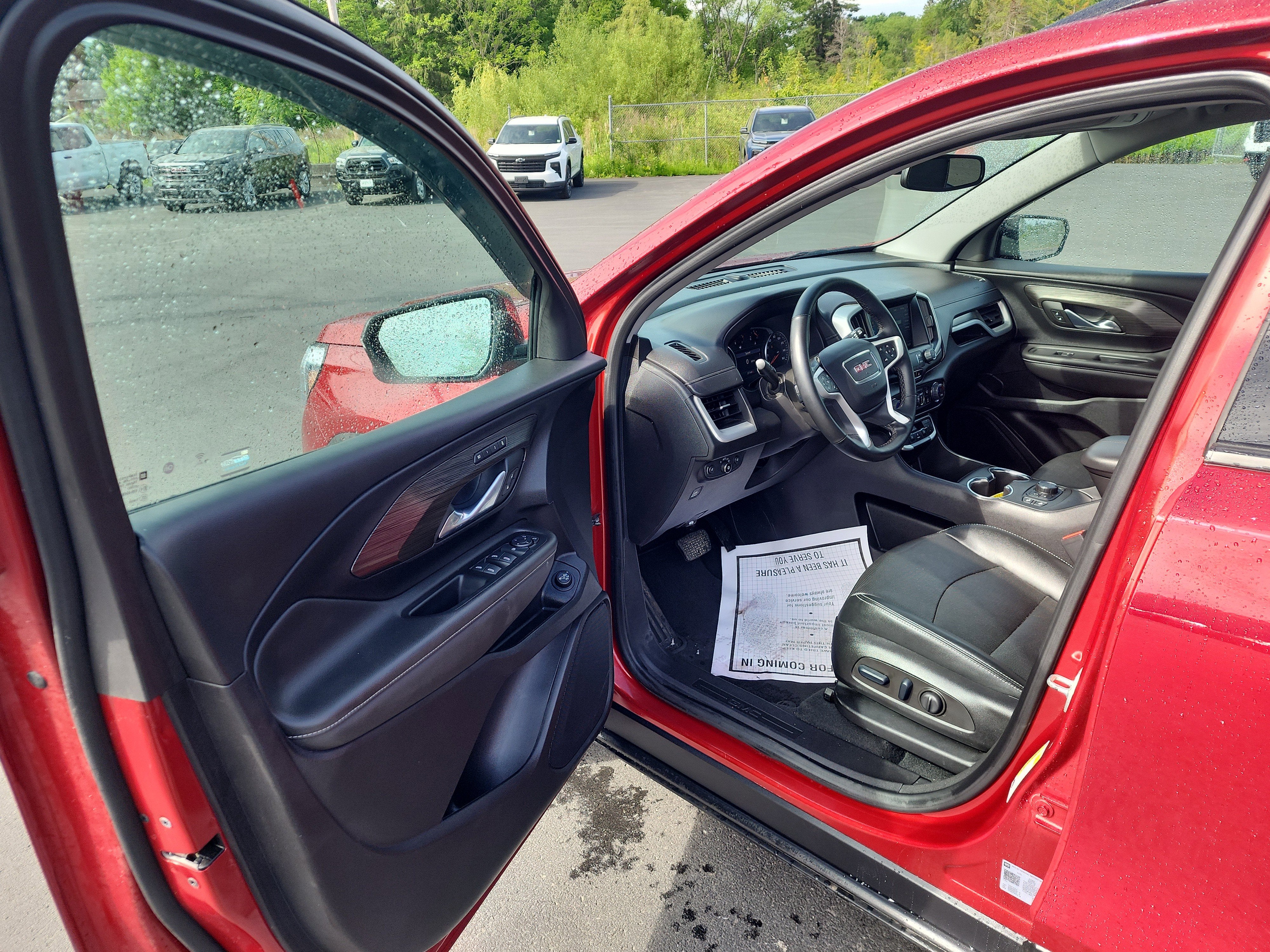 2023 GMC Terrain SLT