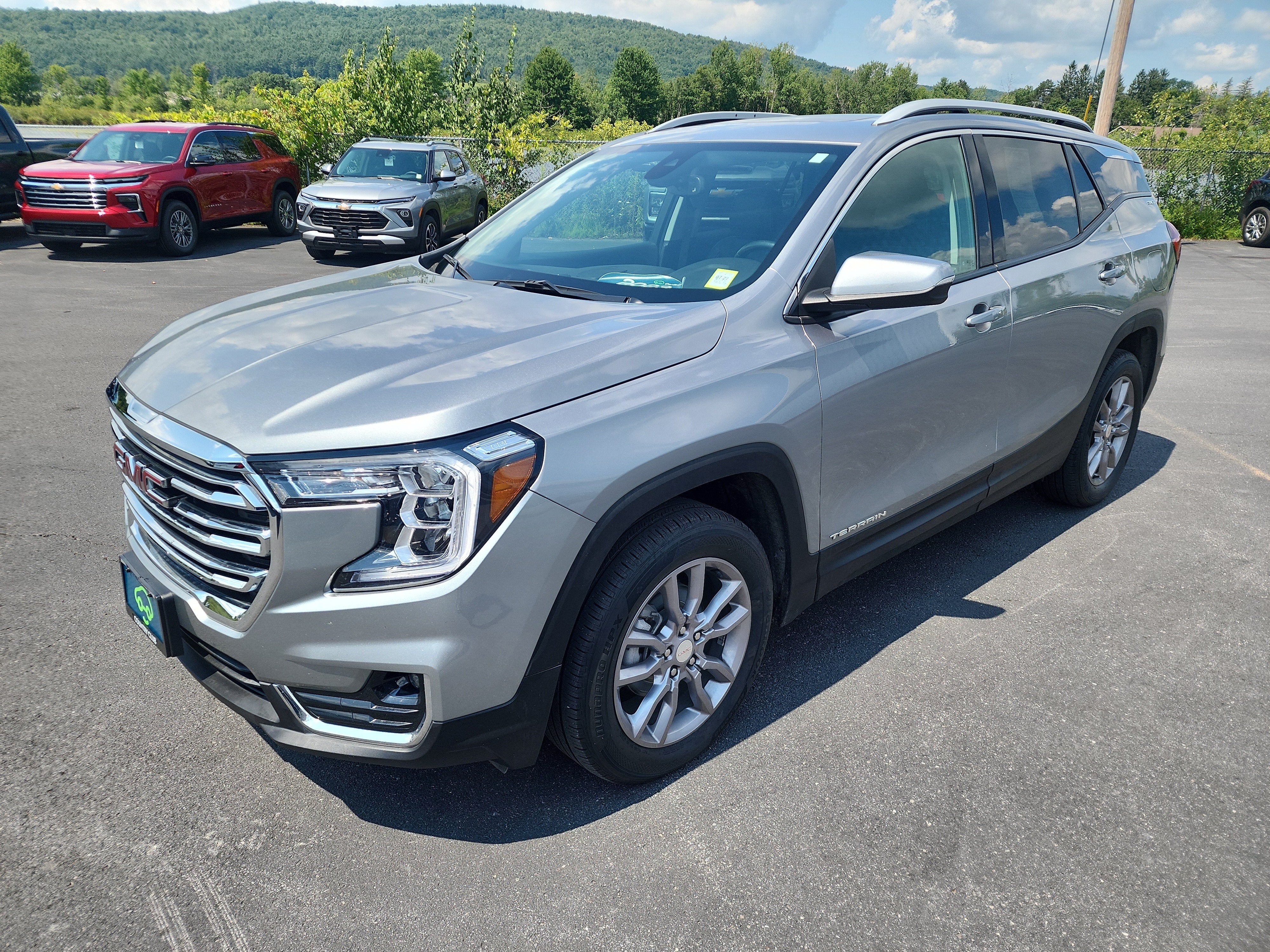 2023 GMC Terrain SLT