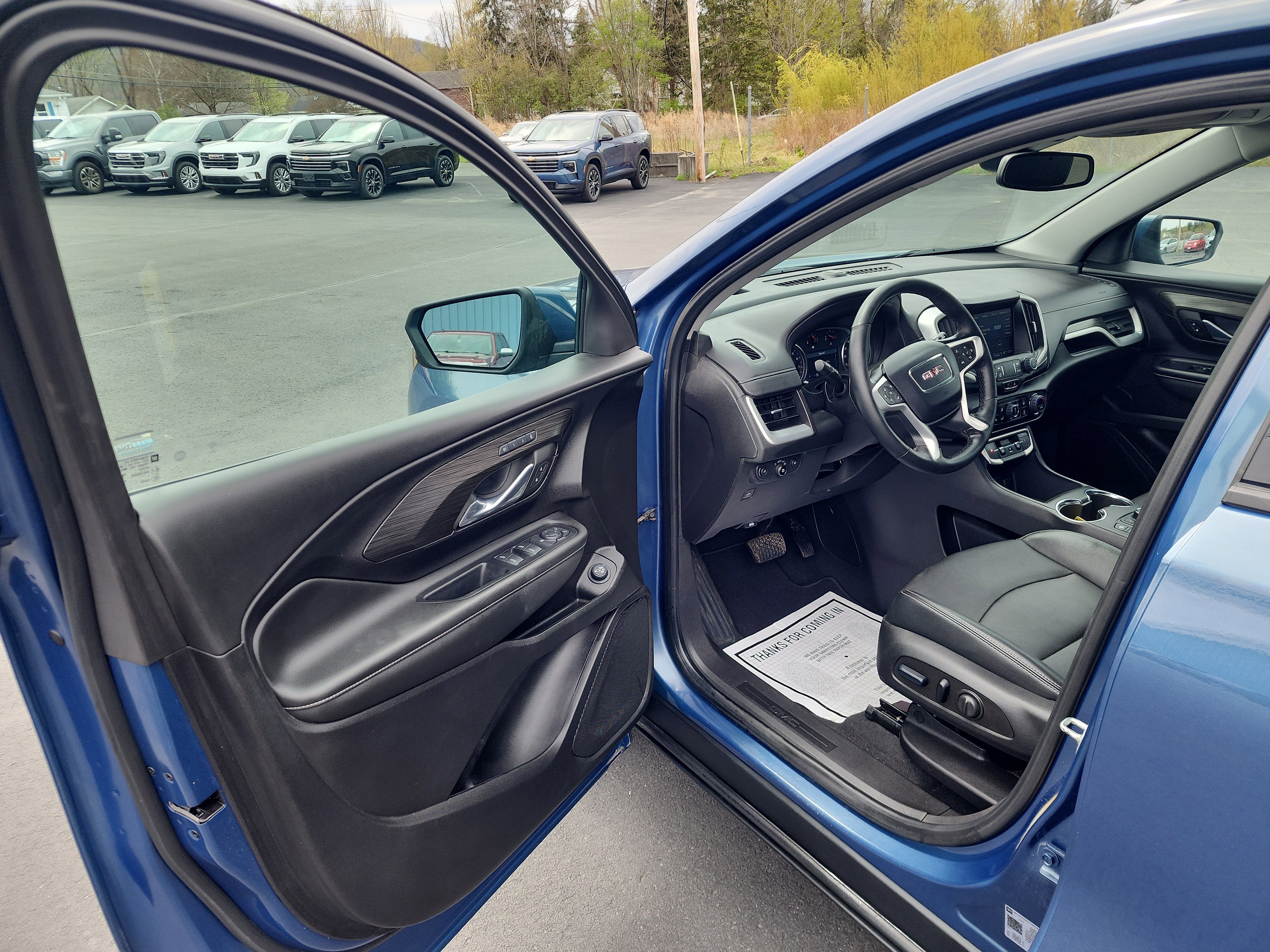 2024 GMC Terrain SLT