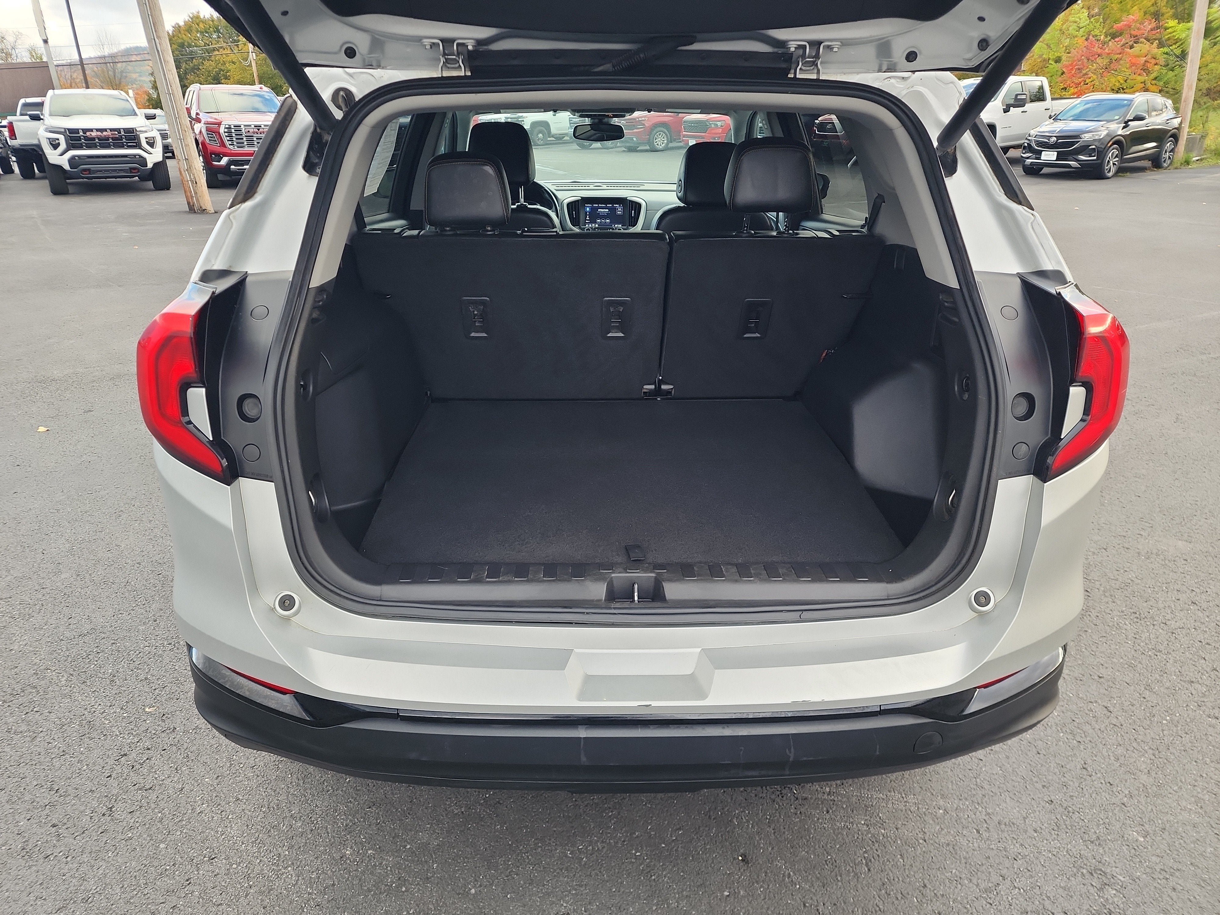 2021 GMC Terrain SLT