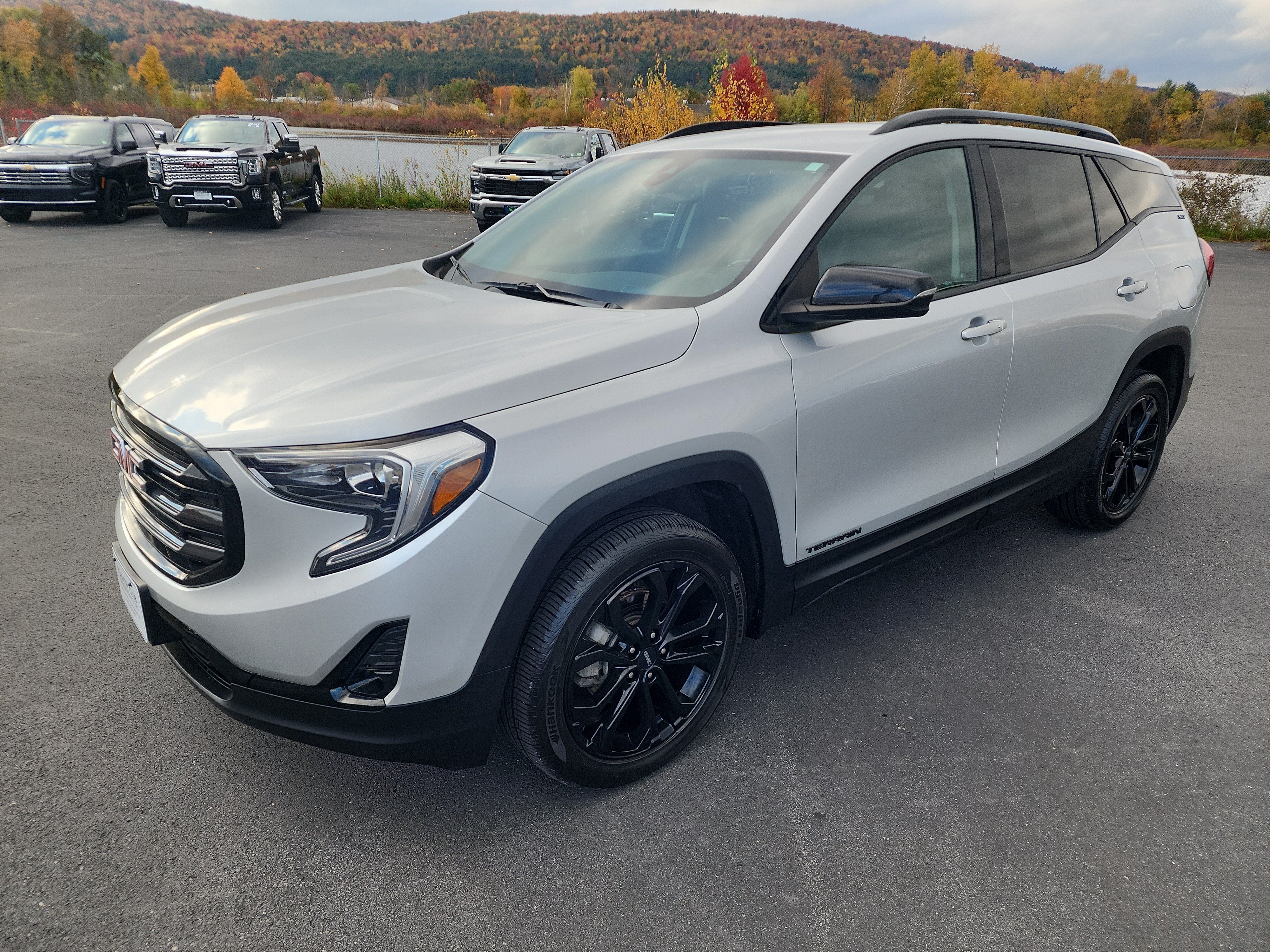 2021 GMC Terrain SLT