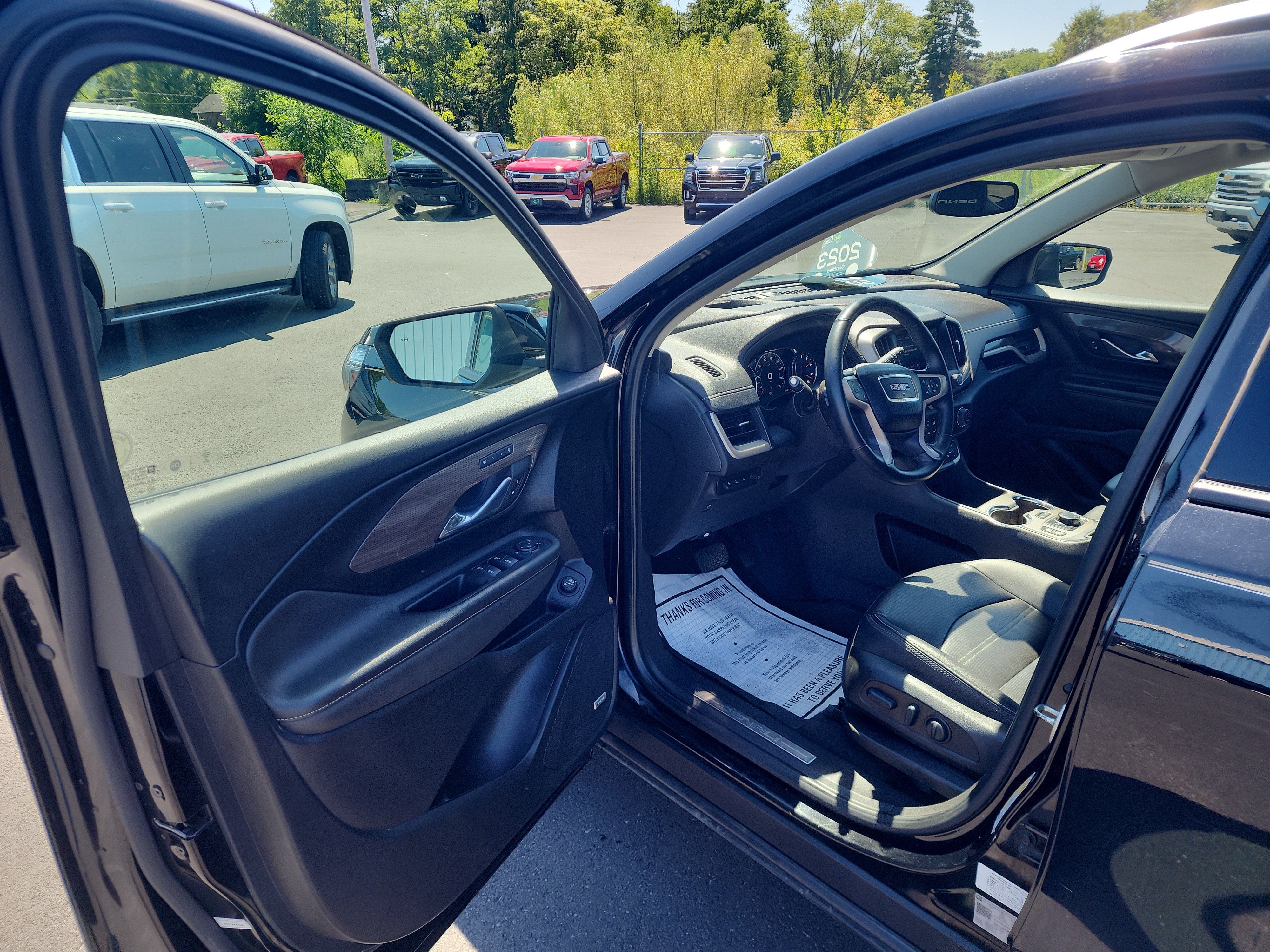2023 GMC Terrain Denali