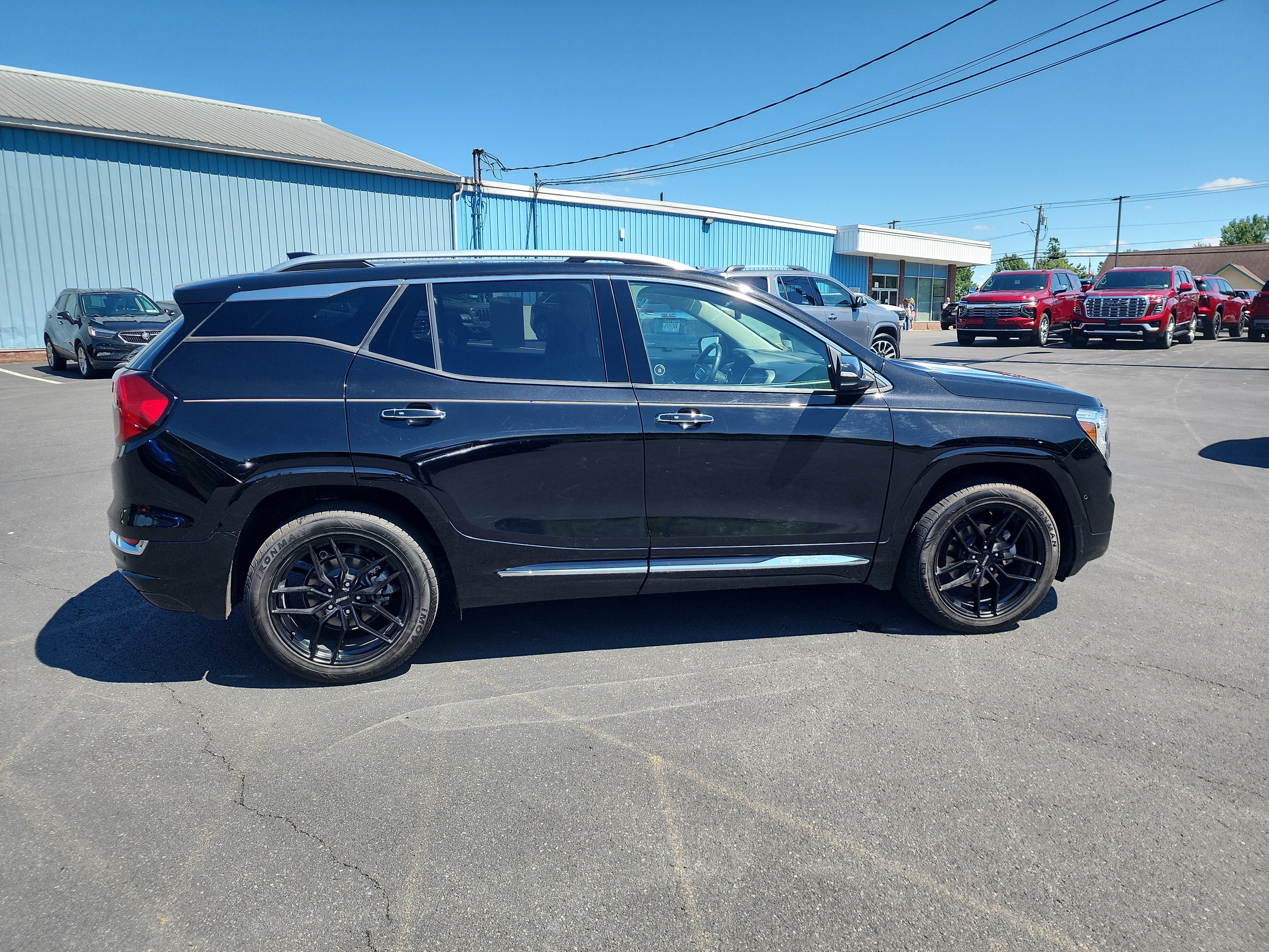 2023 GMC Terrain Denali