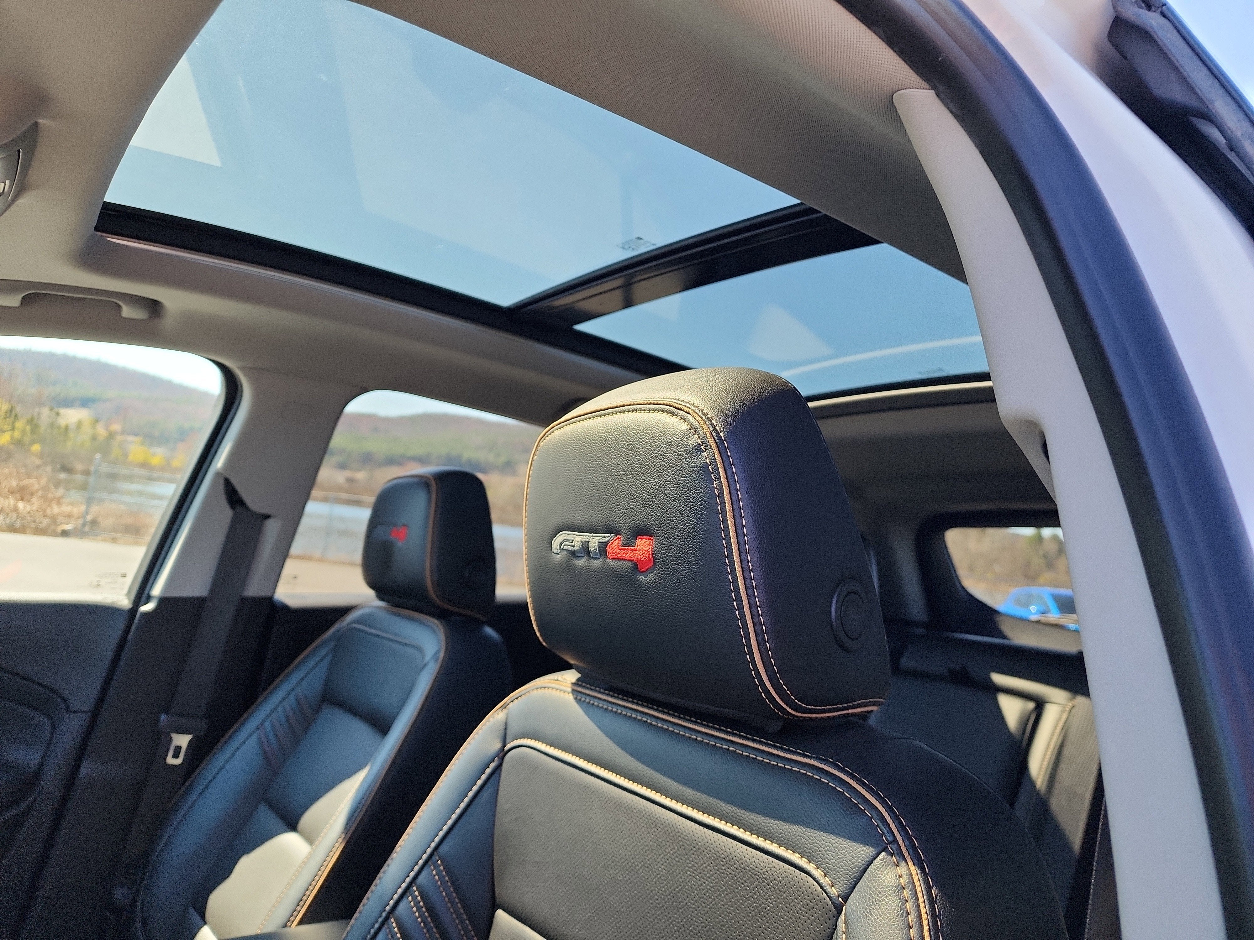2023 GMC Terrain AT4