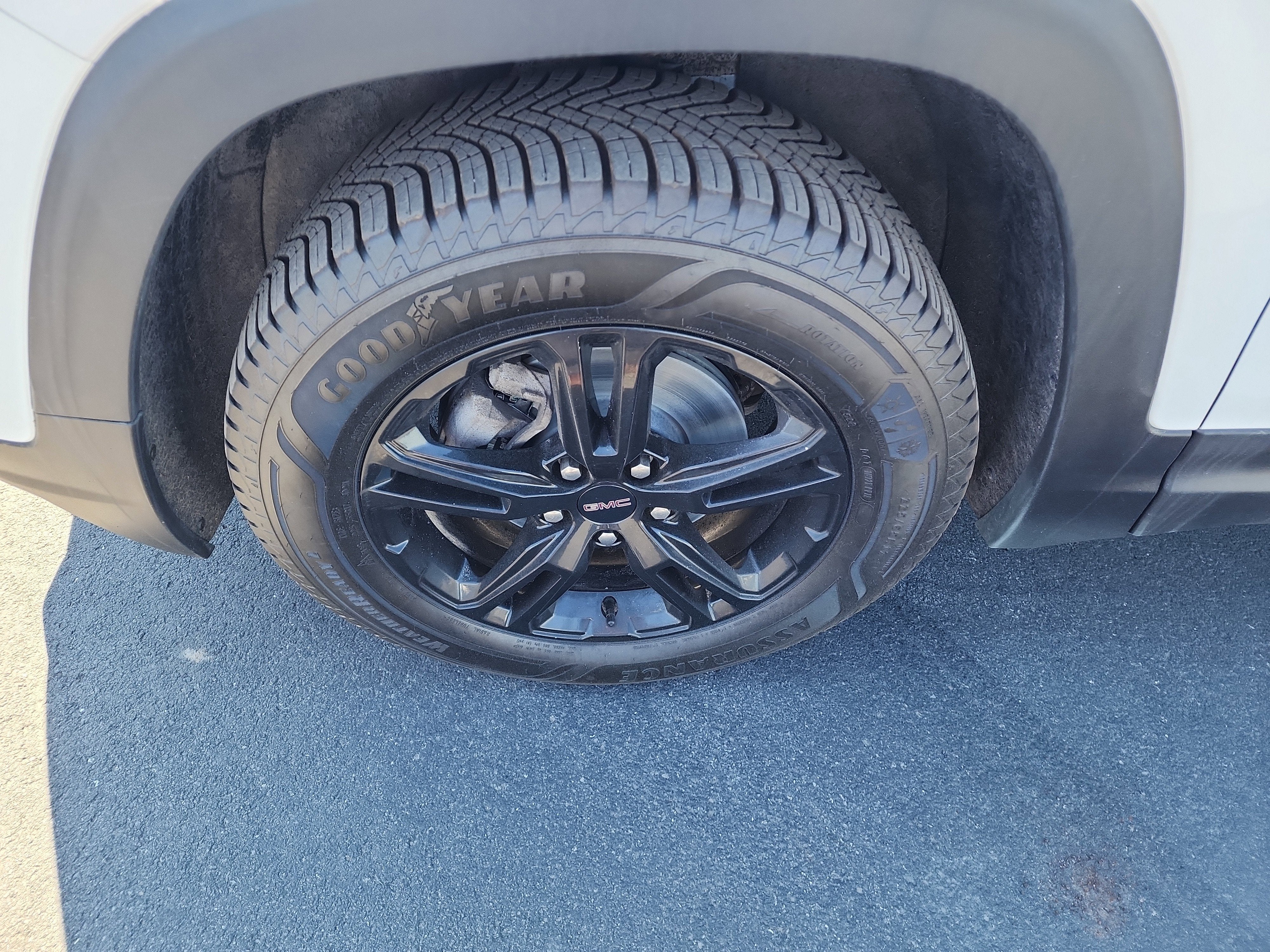 2023 GMC Terrain AT4