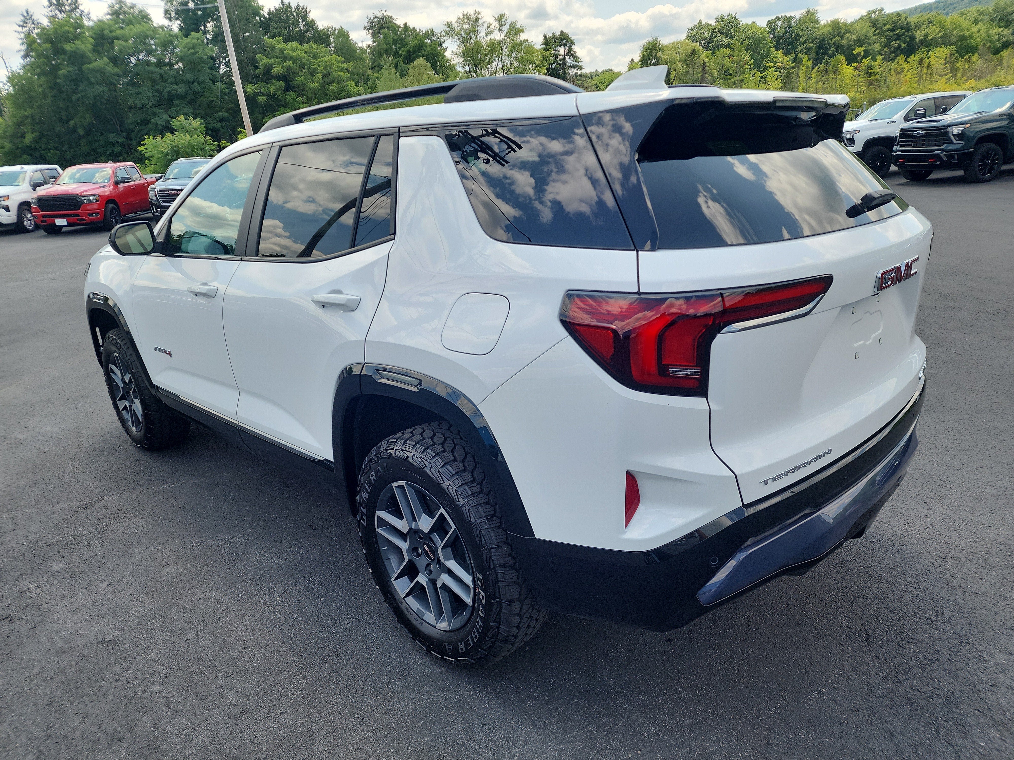 2027 GMC Terrain AT4